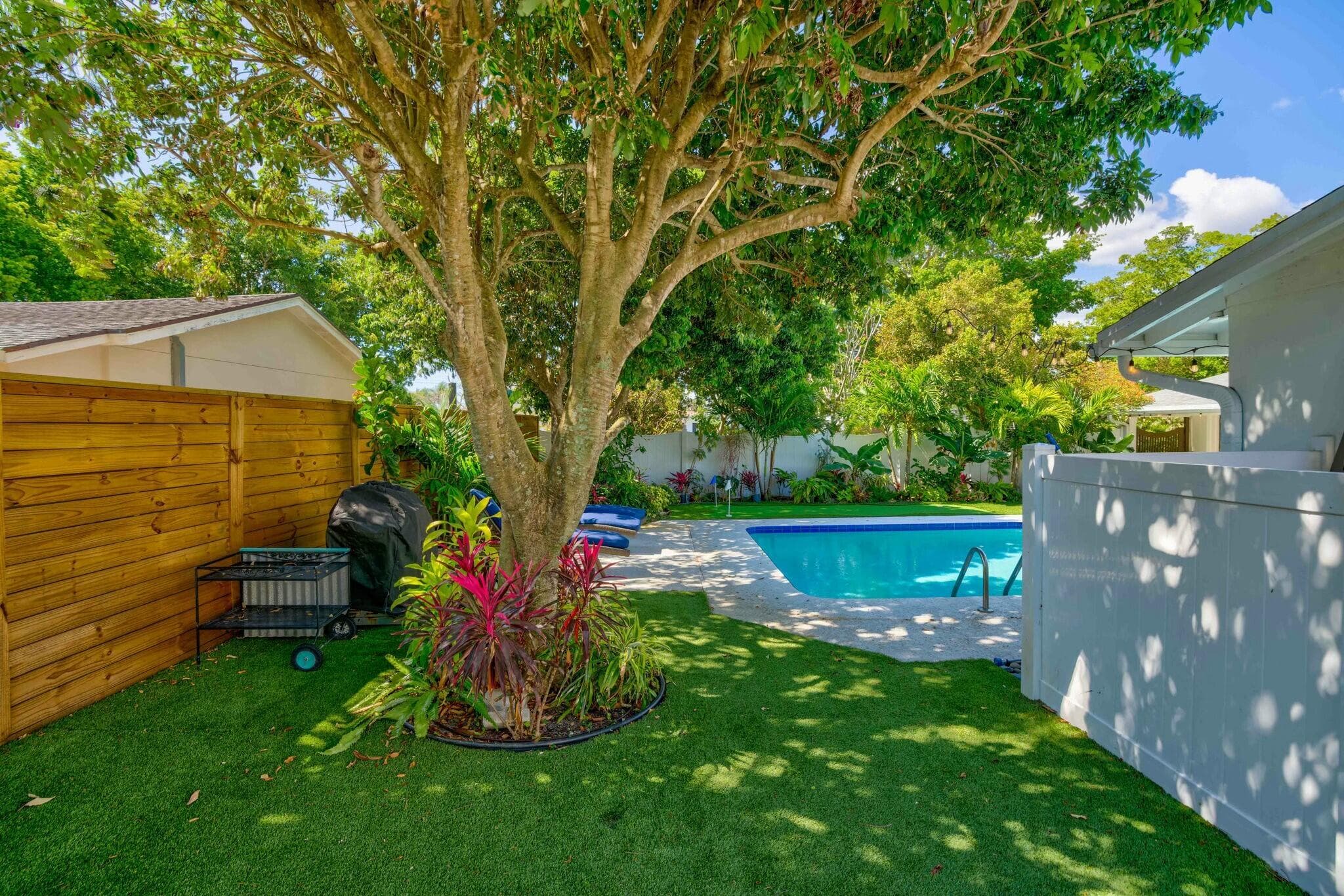 547 Marlin Road, North Palm Beach, FL 33408 — photo 21 of 30