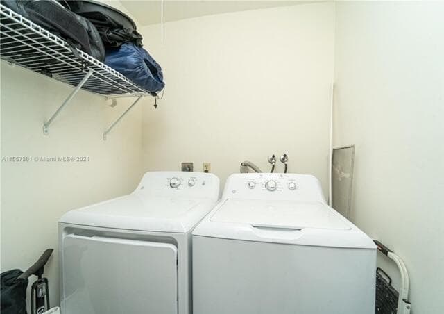 185 Normandy D, Delray Beach, FL 33484 — photo 10 of 63