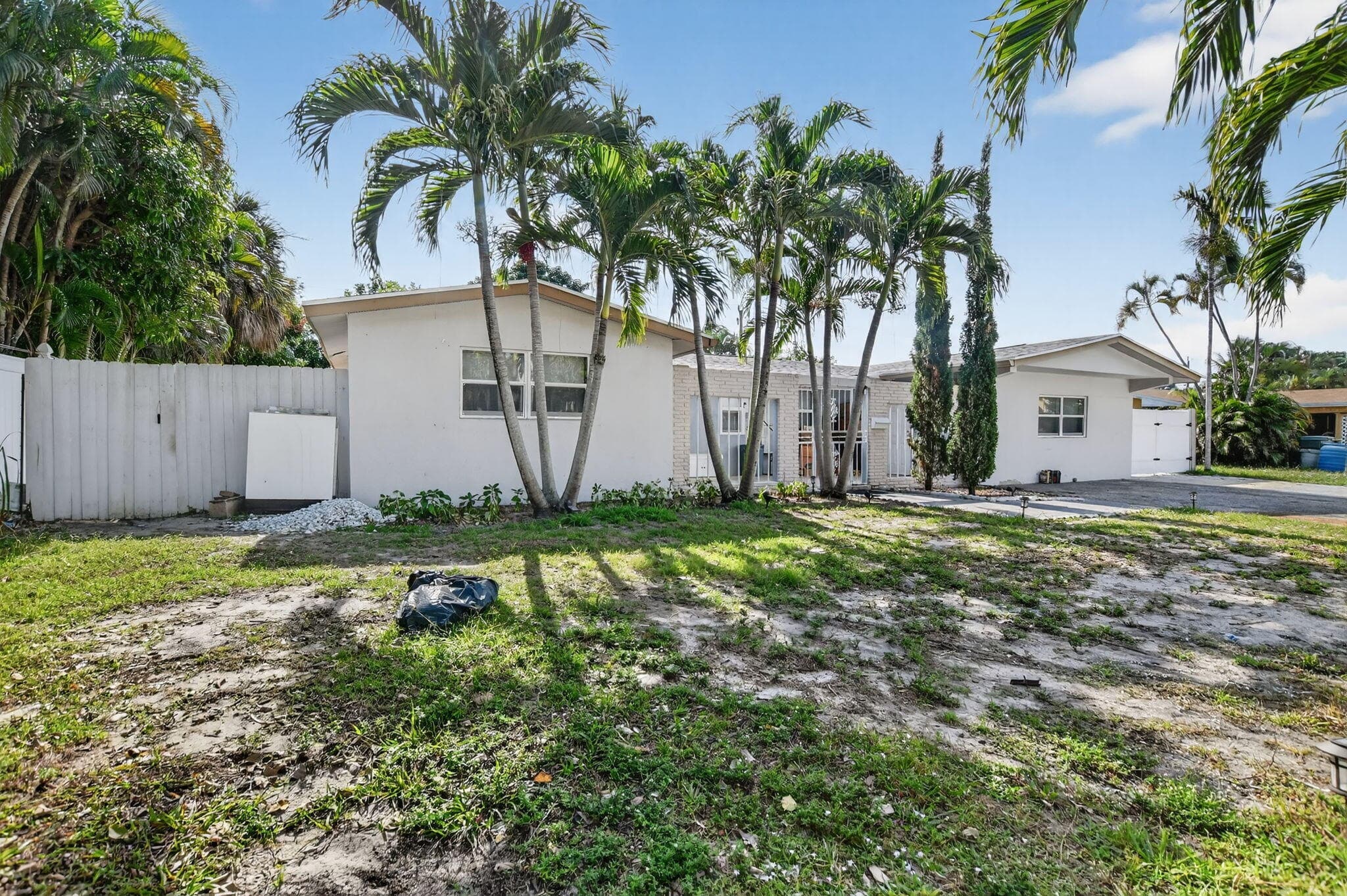 256 SW 11th Place, Boca Raton, FL 33432 — photo 1 of 43