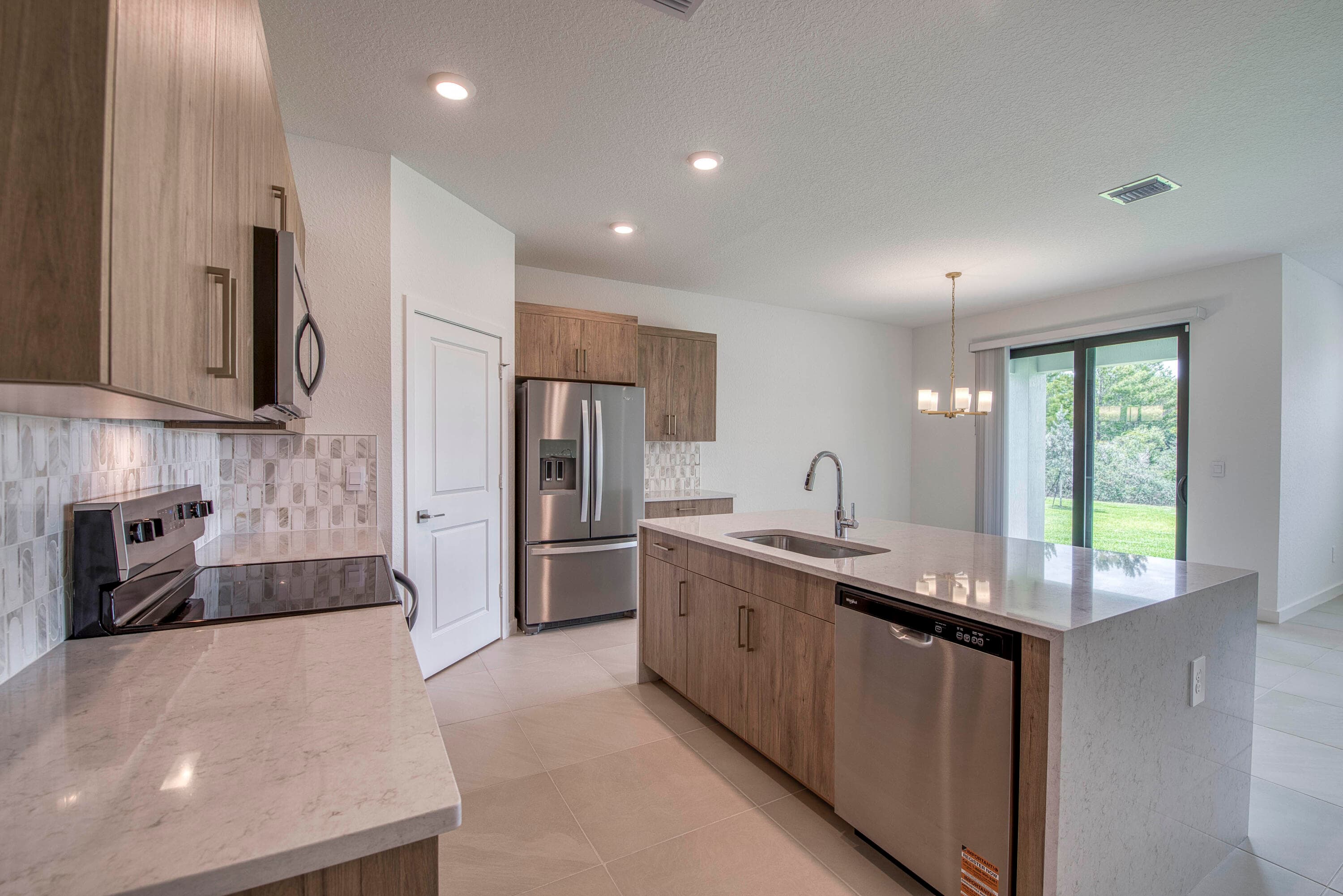 2071 NE Cedar Street, Jensen Beach, FL 34957 — photo 4 of 34