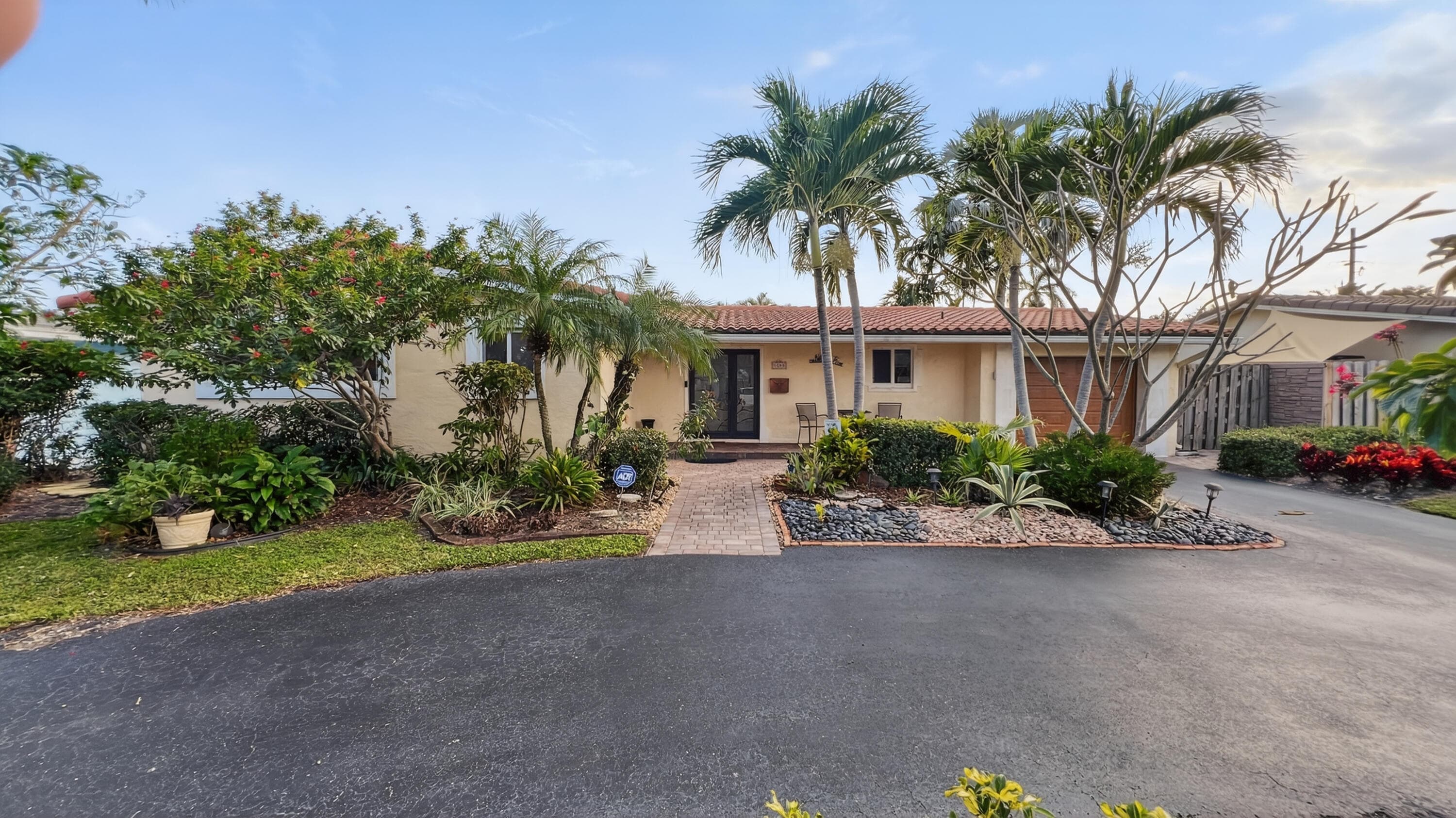 1248 SE 8th Street, Deerfield Beach, FL 33441 — photo 3 of 31