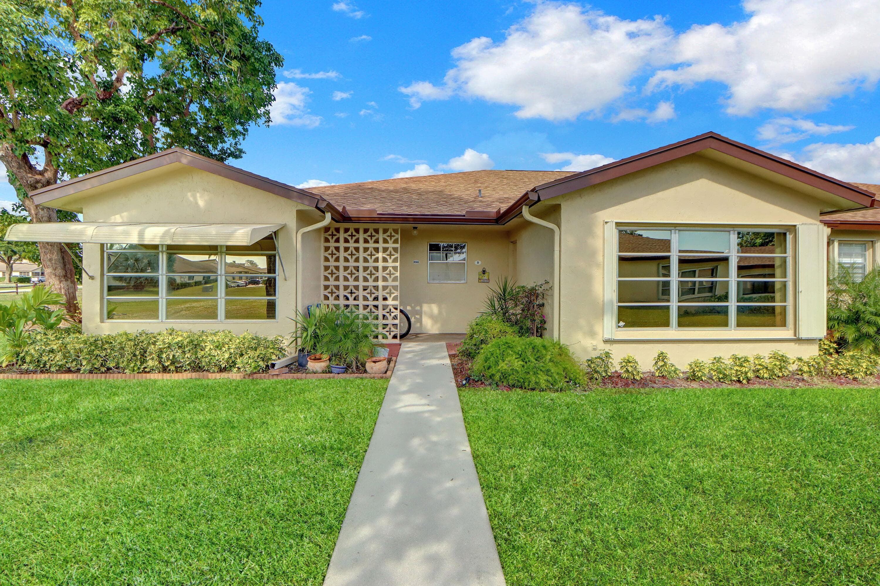 14050 Nesting Way B, Delray Beach, FL 33484 — photo 1 of 18