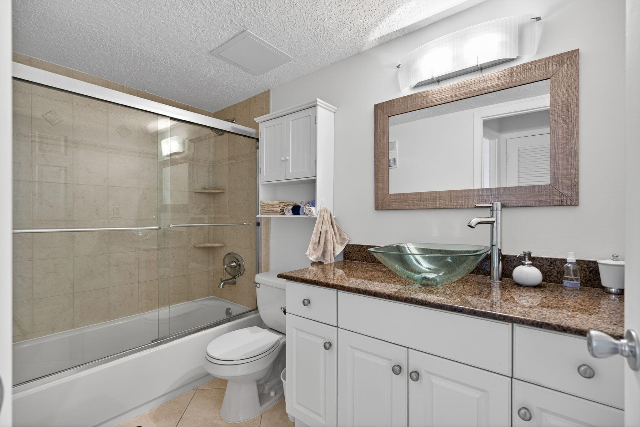 109 Paradise Harbour Boulevard 409, North Palm Beach, FL 33408 — photo 11 of 30
