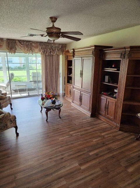 625 Pines Knoll B, Fort Pierce, FL 34982 — photo 2 of 12