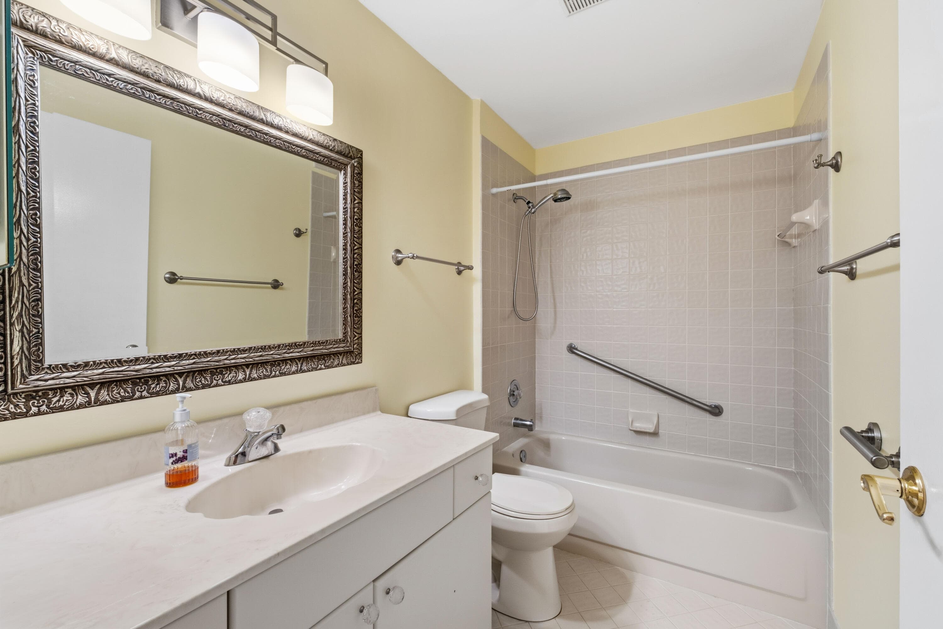 3233 Perimeter Drive 2511, Greenacres, FL 33467 — photo 16 of 39
