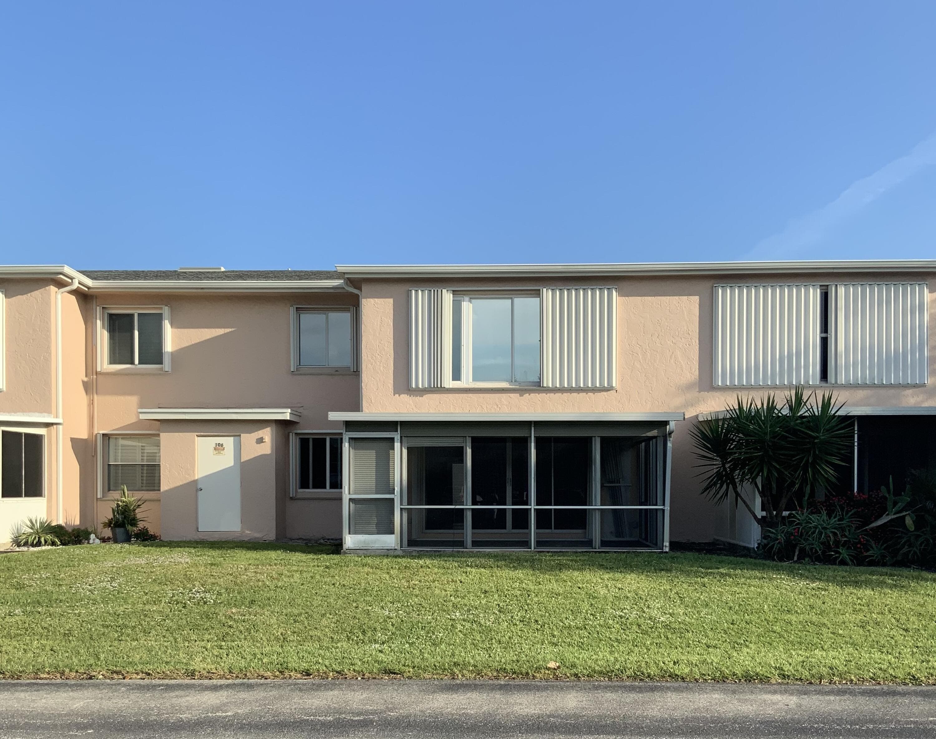 1621 NW 18th Avenue 102, Delray Beach, FL 33445 — photo 21 of 25