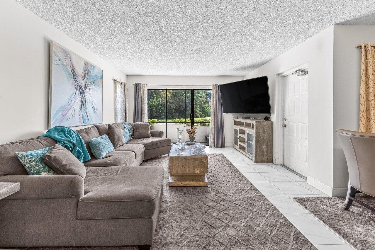 1006 Green Pine Boulevard F1, West Palm Beach, FL 33409 — photo 8 of 23