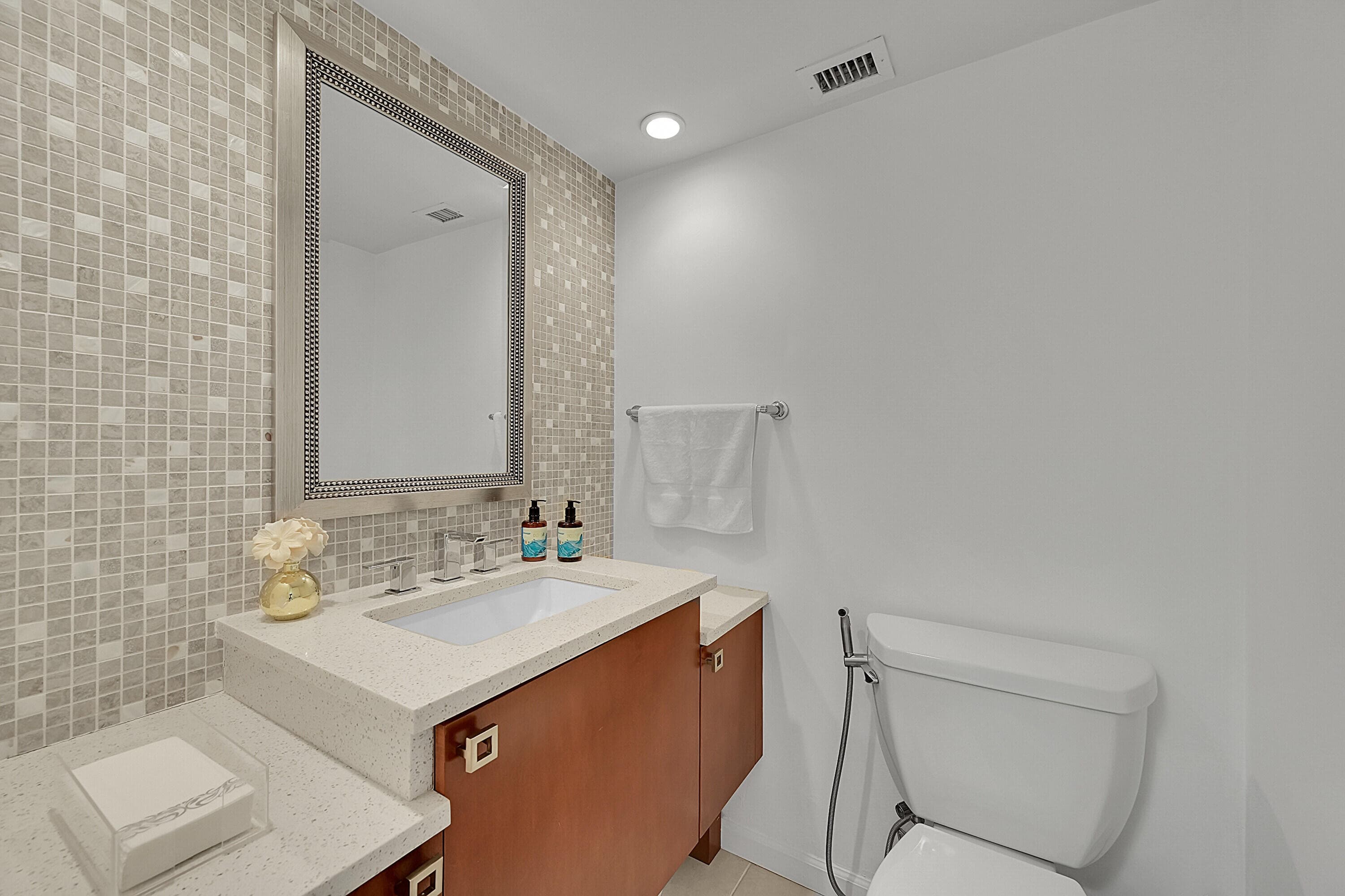 2871 N Ocean Boulevard D302, Boca Raton, FL 33431 — photo 18 of 59