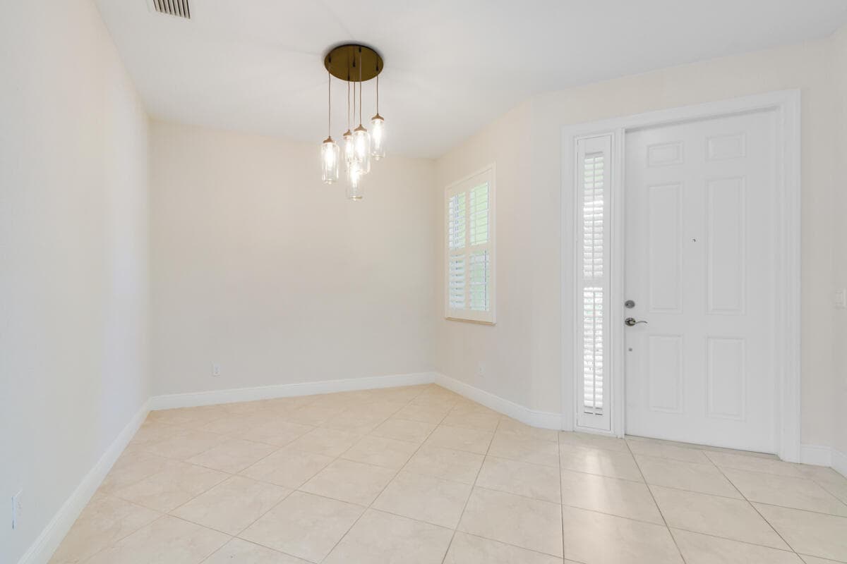 4644 Cadiz Circle, Palm Beach Gardens, FL 33418 — photo 9 of 51