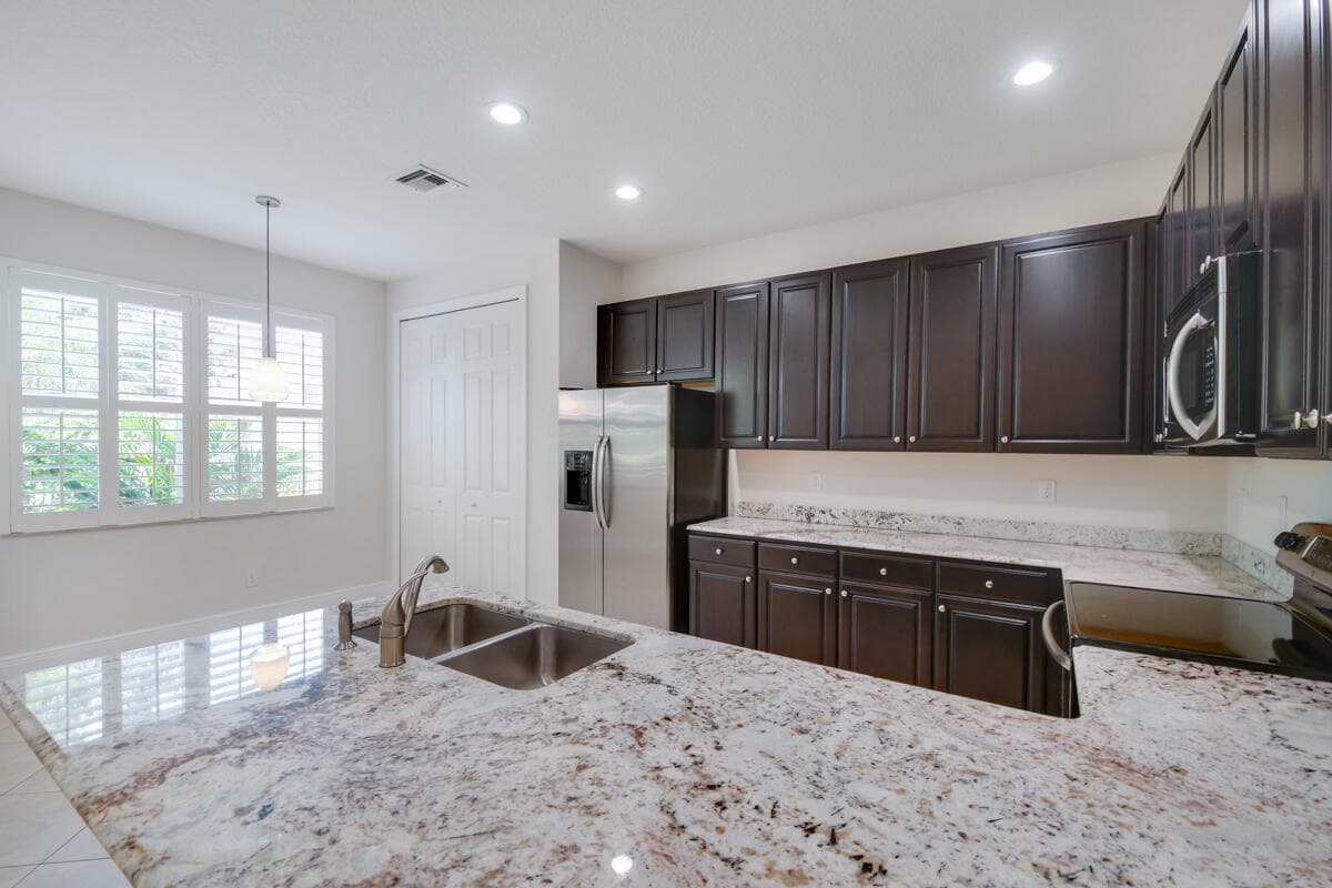 4644 Cadiz Circle, Palm Beach Gardens, FL 33418 — photo 11 of 51