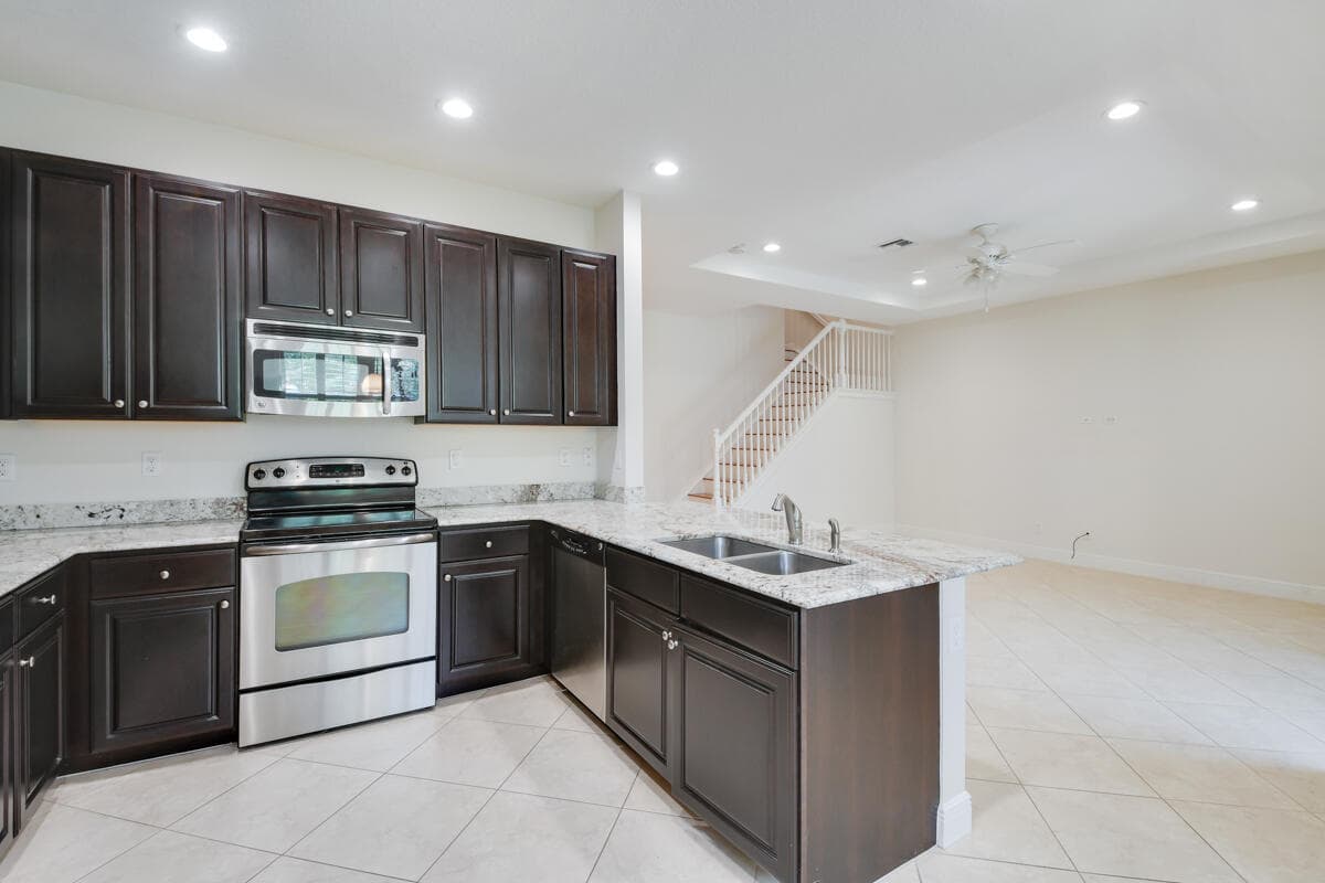 4644 Cadiz Circle, Palm Beach Gardens, FL 33418 — photo 14 of 51