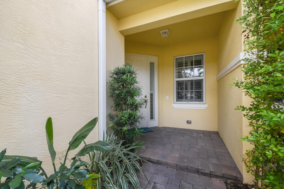 4644 Cadiz Circle, Palm Beach Gardens, FL 33418 — photo 4 of 51