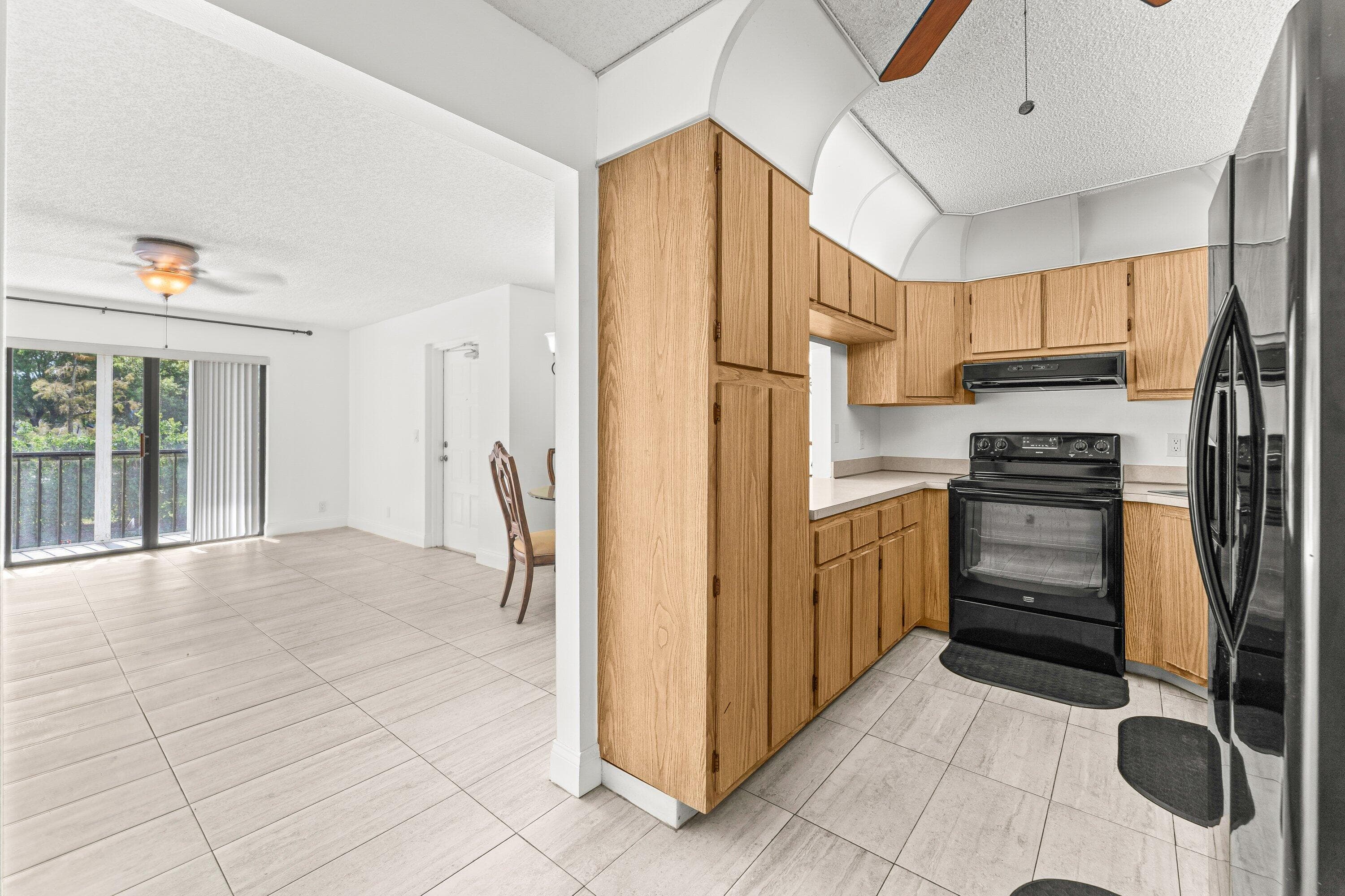 1117 Green Pine Boulevard D2, West Palm Beach, FL 33409 — photo 18 of 20
