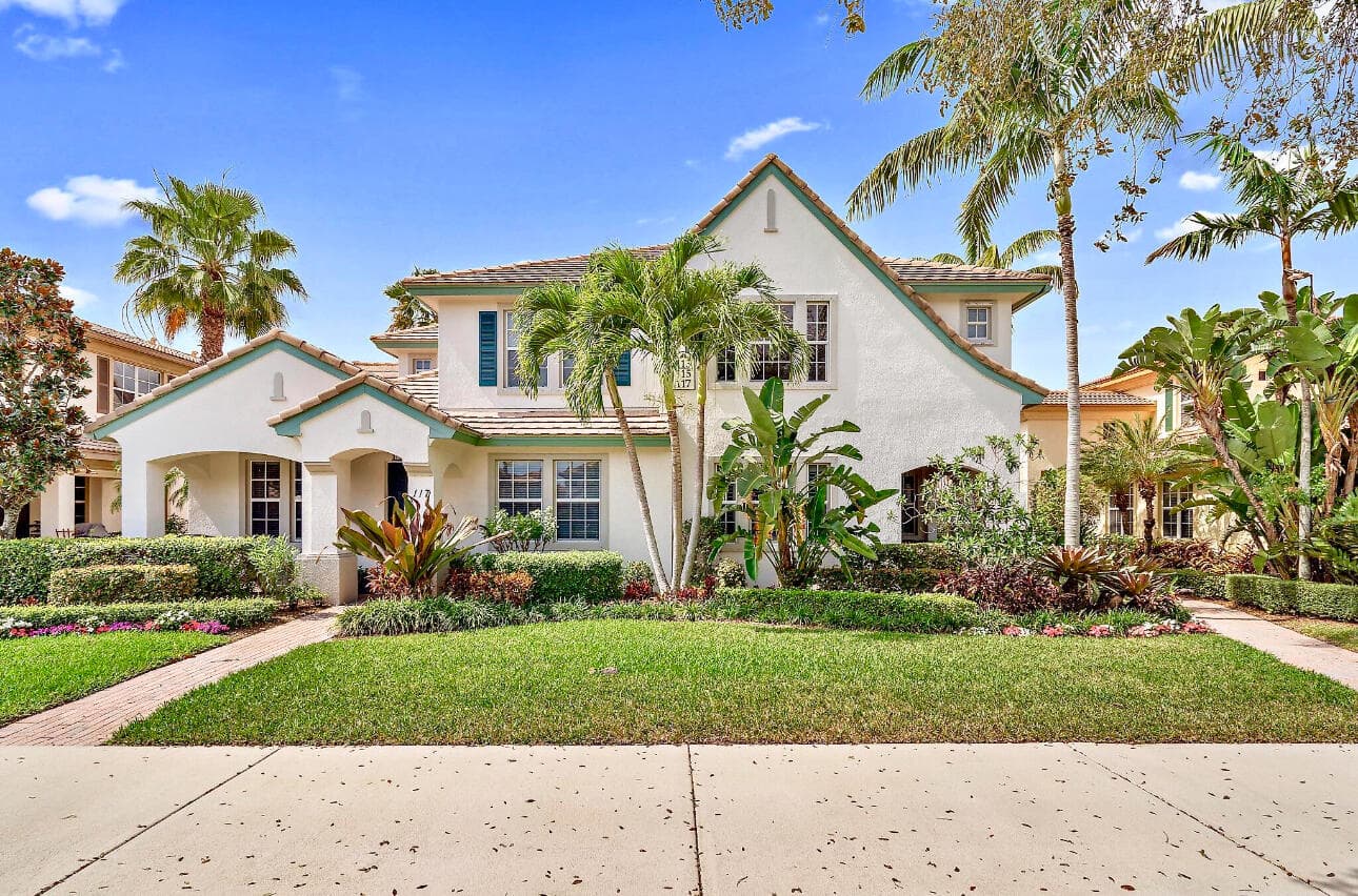113 Evergrene Parkway 3-A, Palm Beach Gardens, FL 33410 — photo 1 of 35