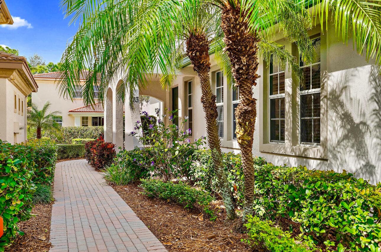 113 Evergrene Parkway 3-A, Palm Beach Gardens, FL 33410 — photo 2 of 35