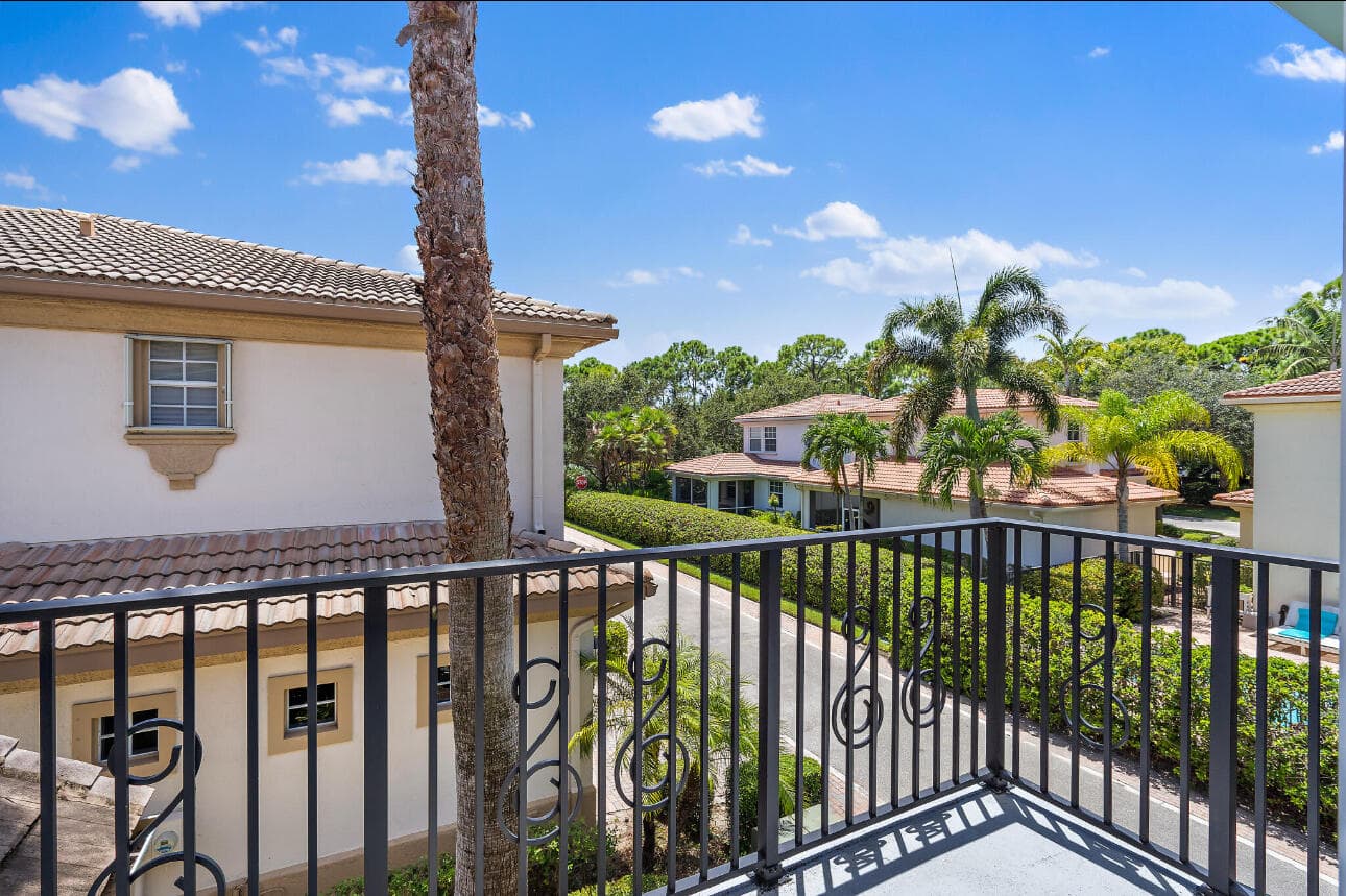 113 Evergrene Parkway 3-A, Palm Beach Gardens, FL 33410 — photo 9 of 35