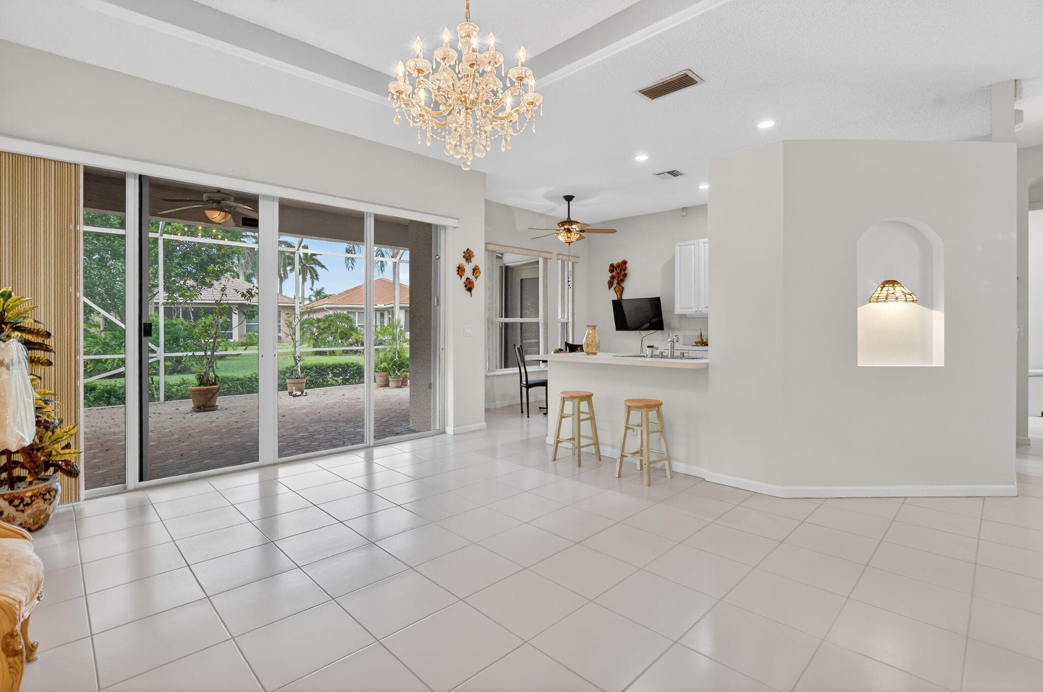 8813 Downing Street, Boynton Beach, FL 33472 — photo 12 of 81