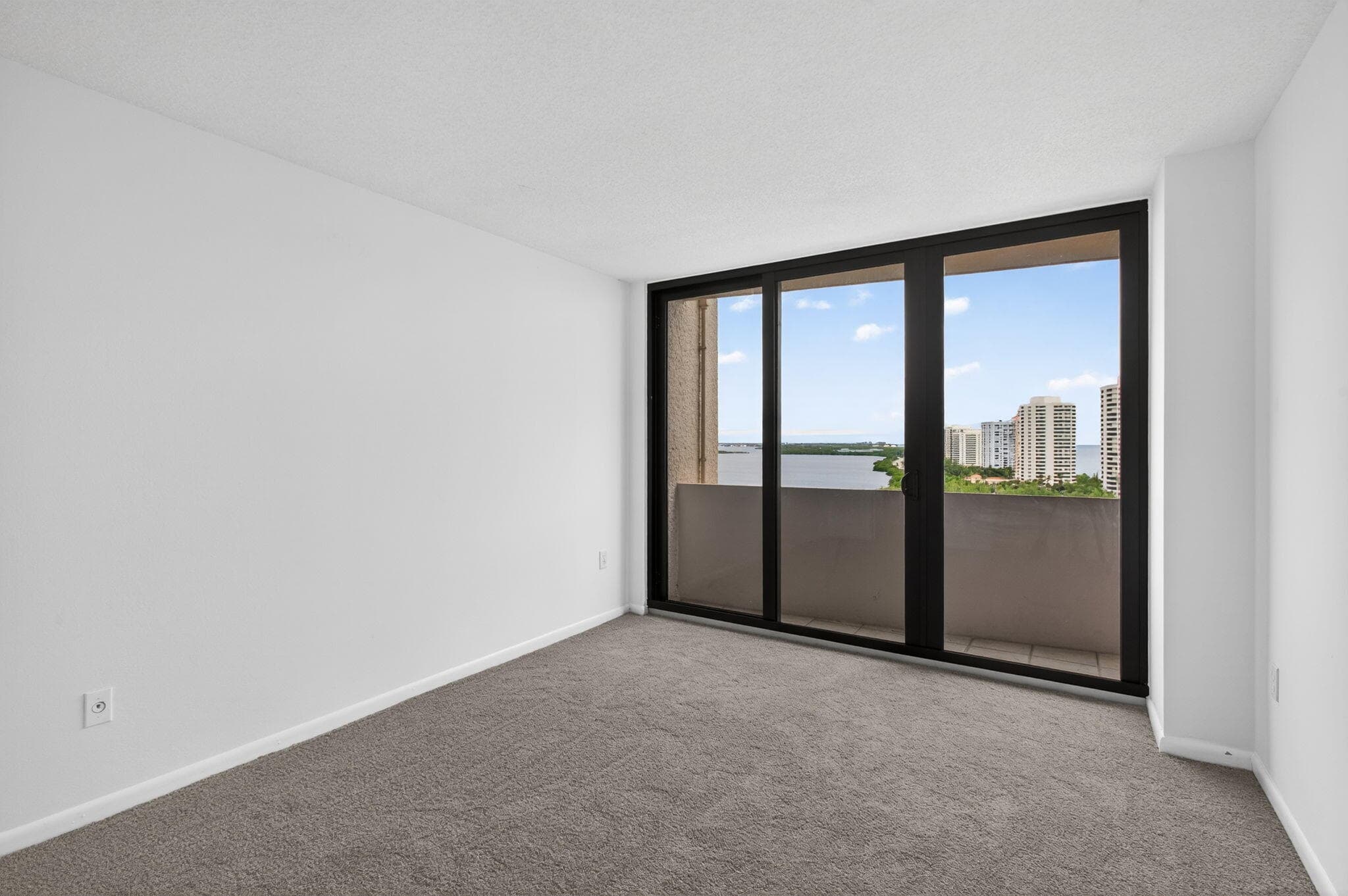 4200 N Ocean Drive 2-1606, Riviera Beach, FL 33404 — photo 37 of 41