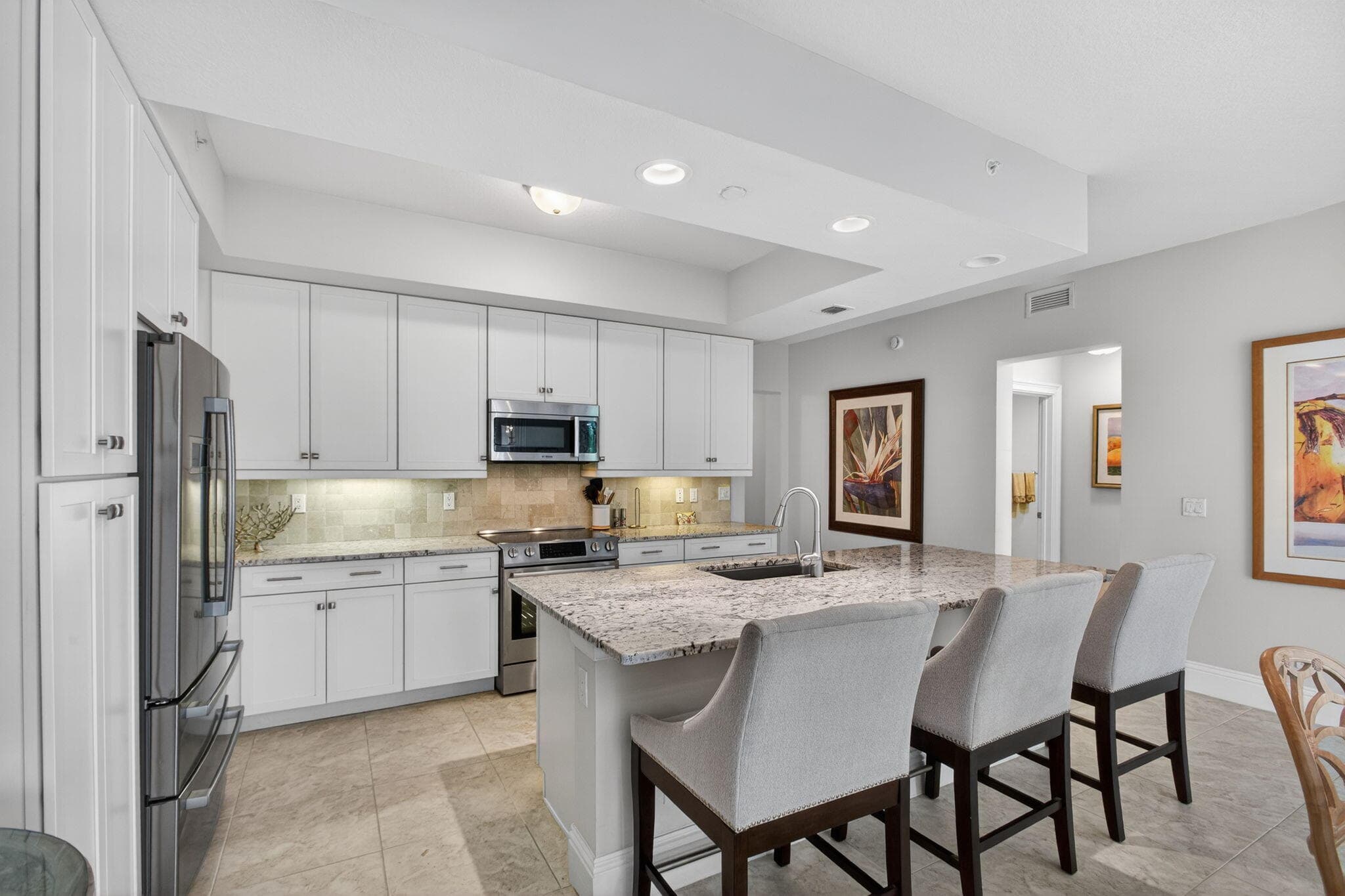 834 Bay Colony Drive S, Juno Beach, FL 33408 — photo 2 of 50