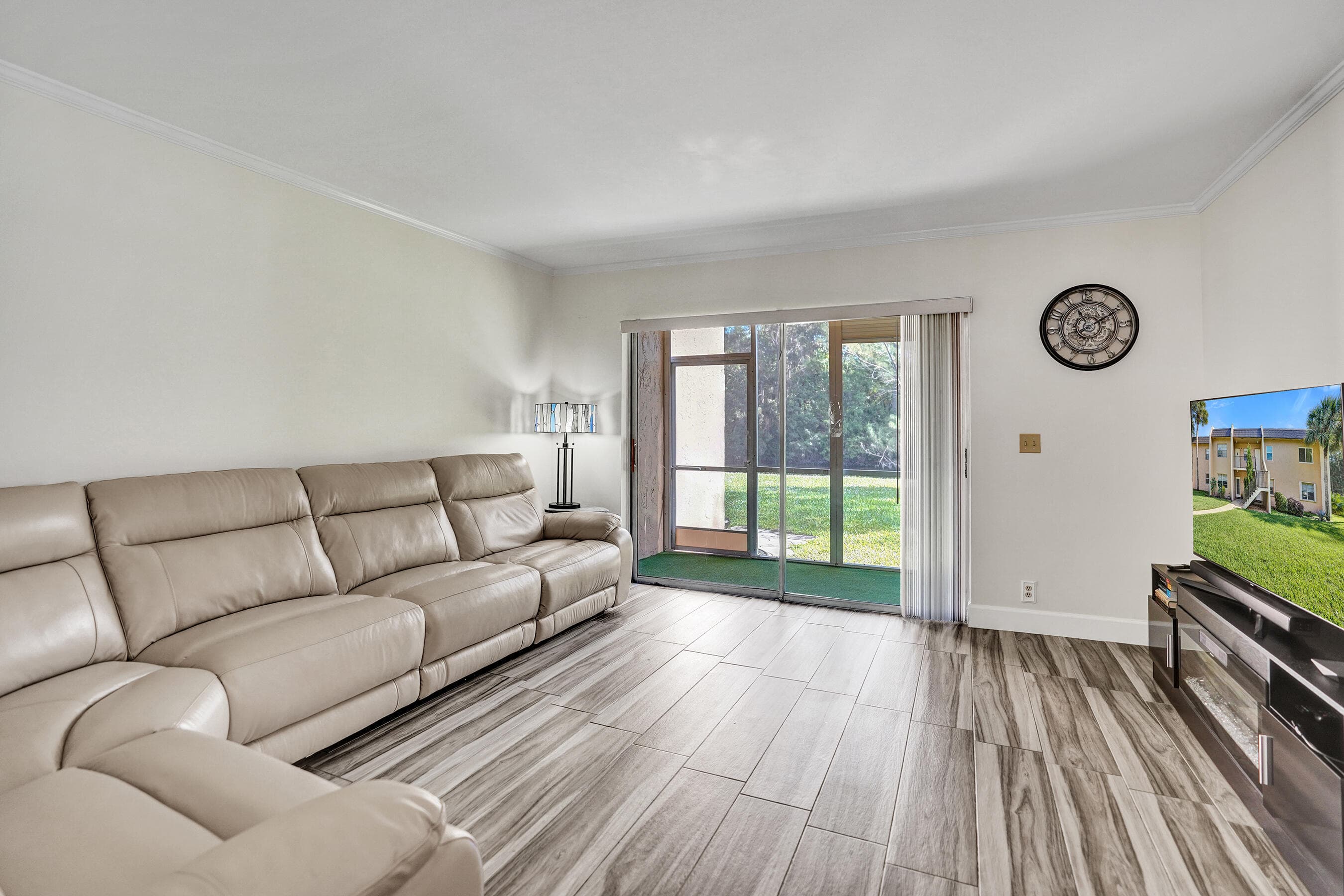 140 Lake Meryl Drive 140, West Palm Beach, FL 33411 — photo 11 of 63