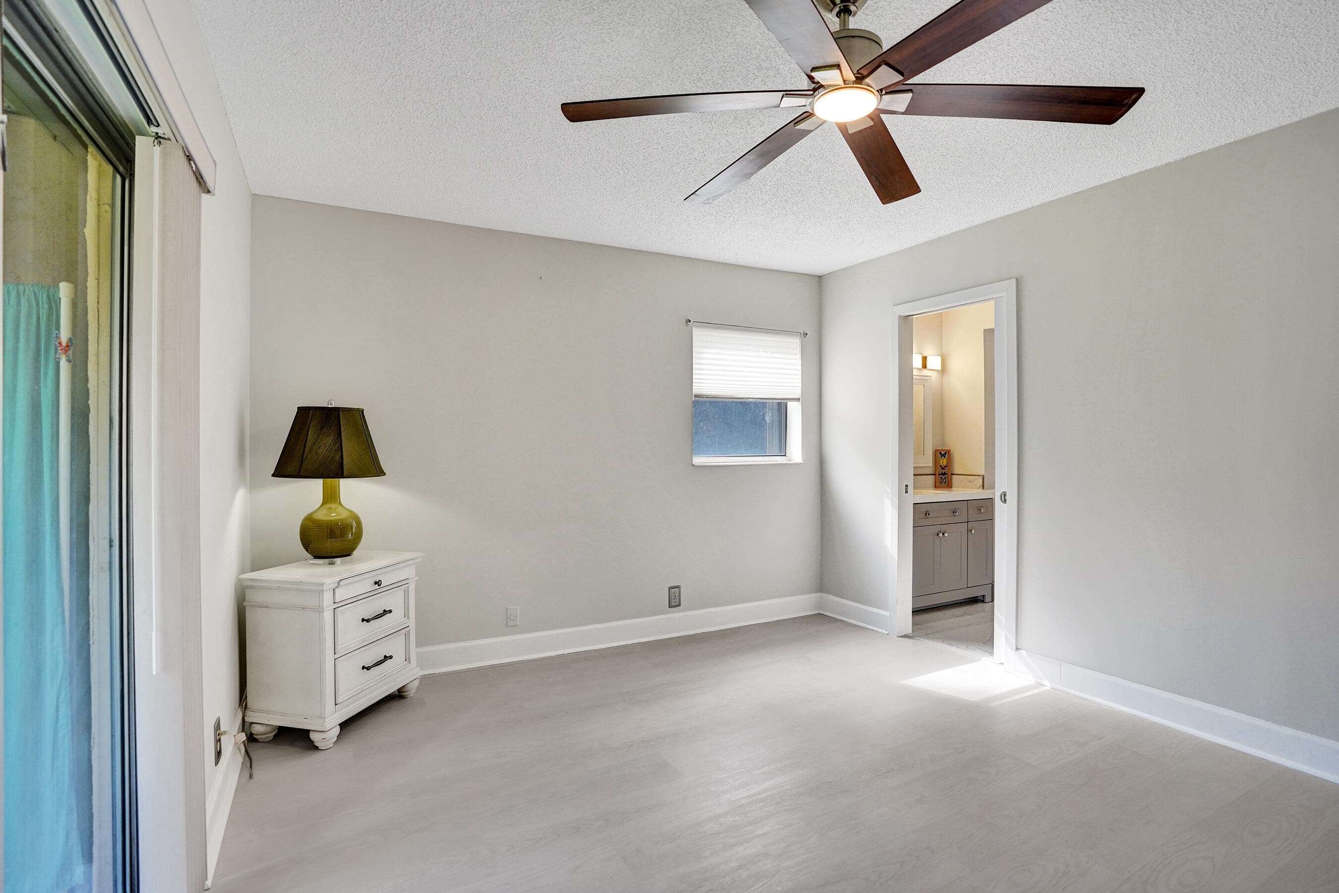 140 Lake Meryl Drive 140, West Palm Beach, FL 33411 — photo 22 of 63