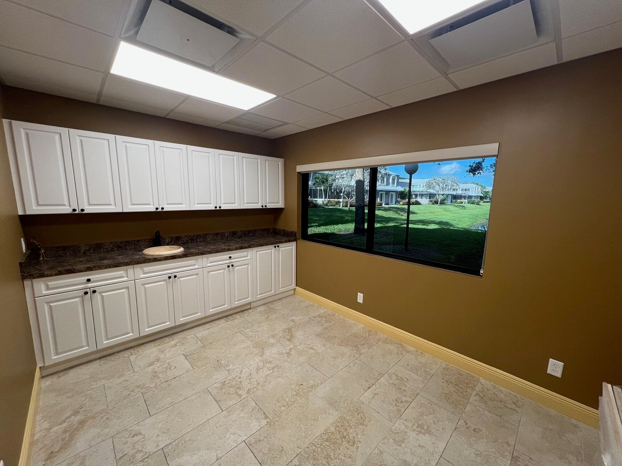 10625 N Military Trail 101, Palm Beach Gardens, FL 33410 — photo 4 of 6