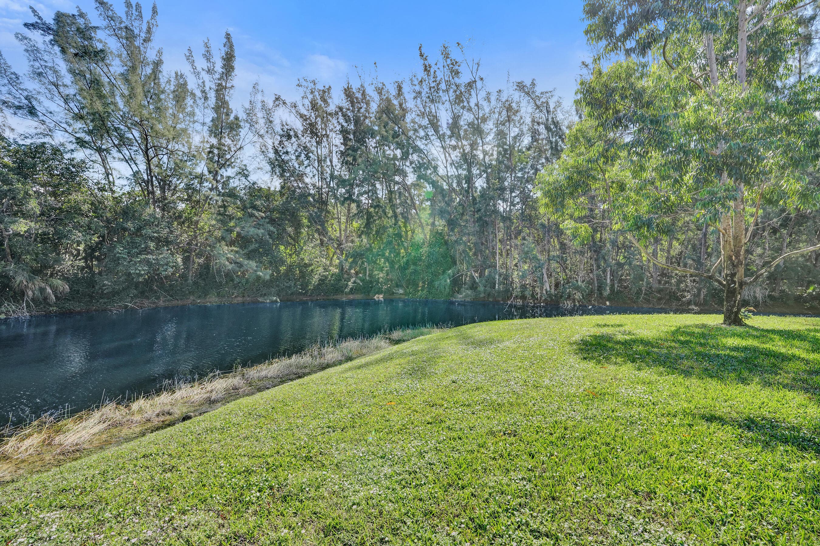 140 Lake Meryl Drive 140, West Palm Beach, FL 33411 — photo 35 of 63