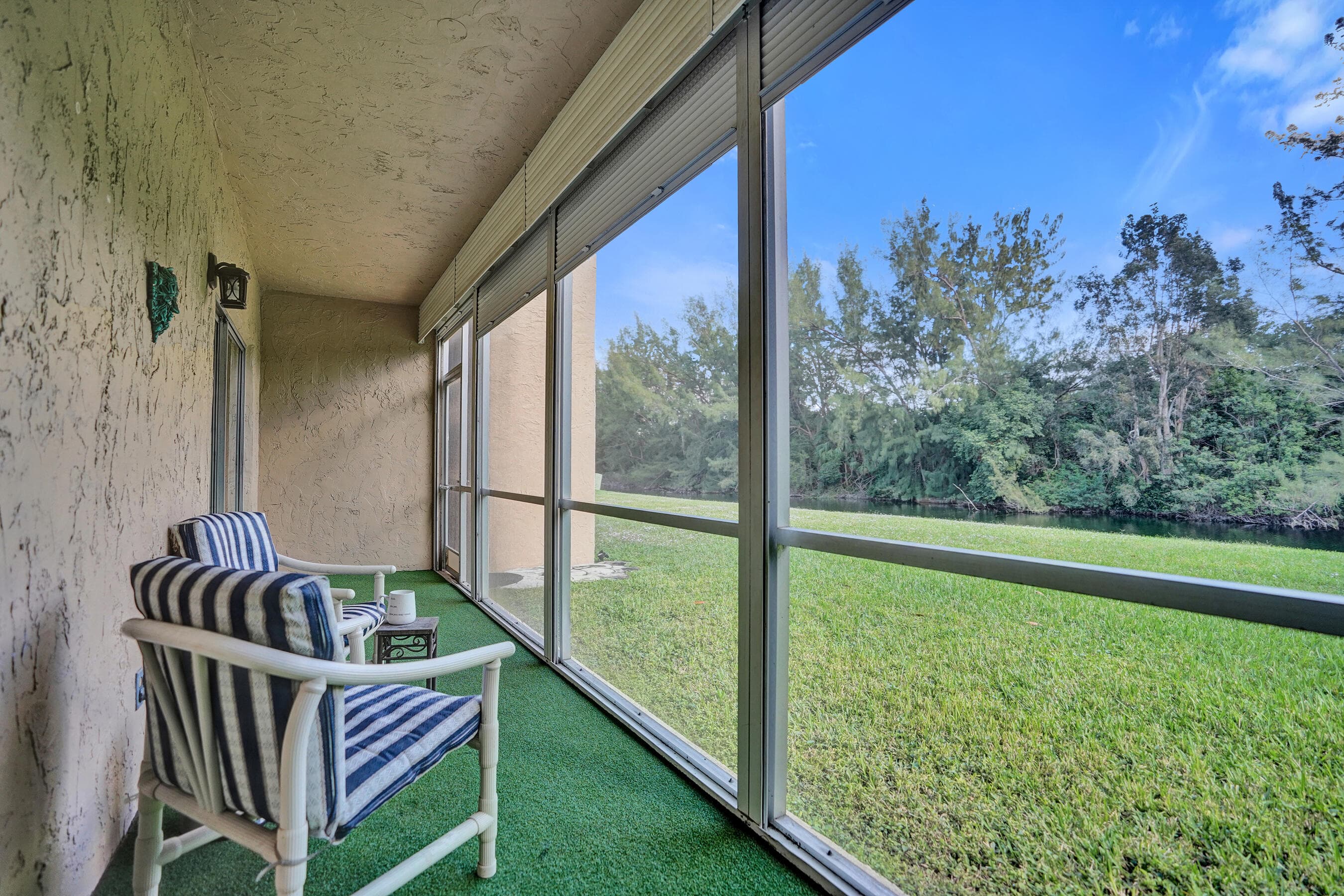 140 Lake Meryl Drive 140, West Palm Beach, FL 33411 — photo 5 of 63