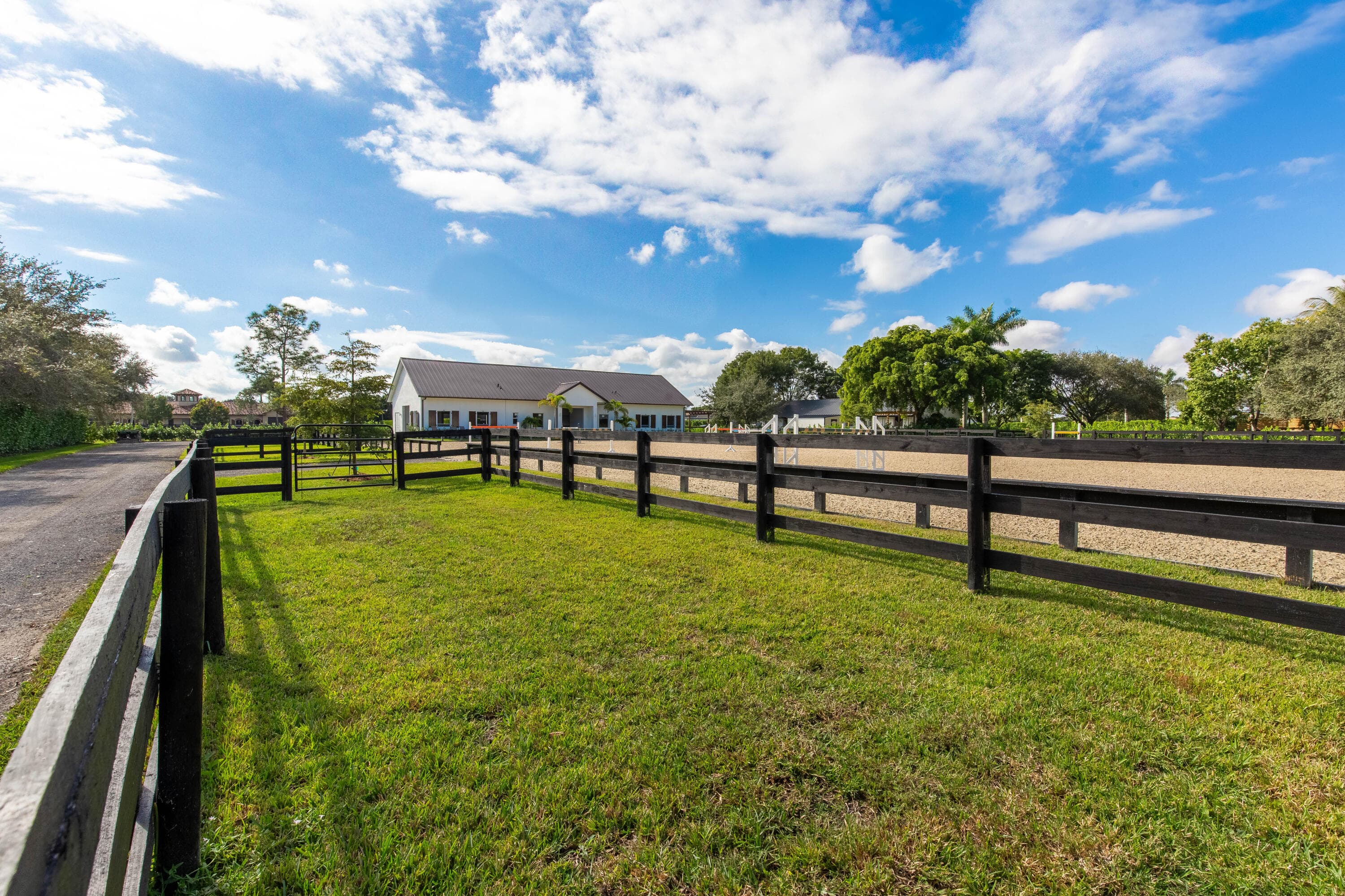 2889 Appaloosa Trail, Wellington, FL 33414 — photo 29 of 45