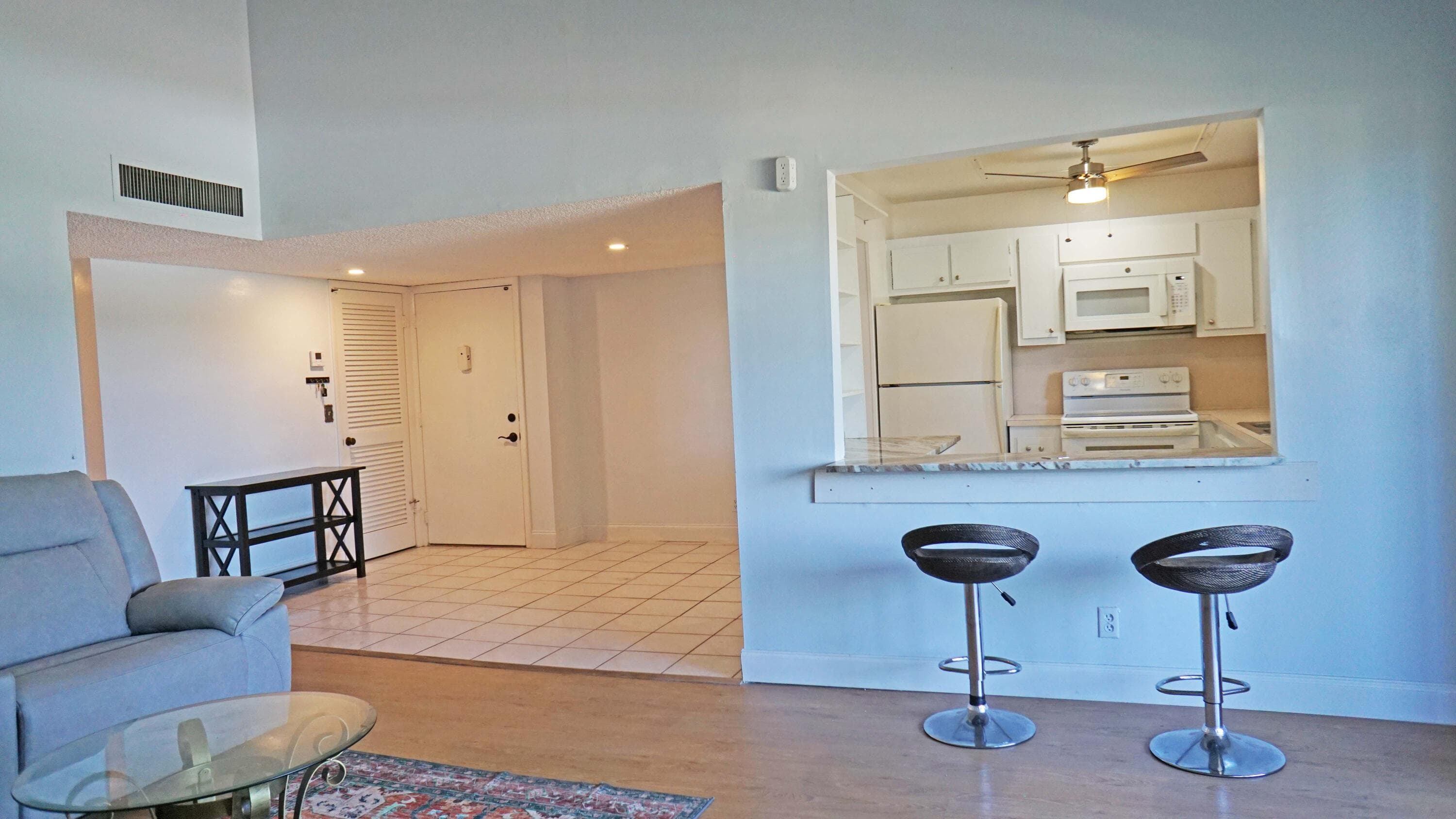 2601 Boundbrook Boulevard 206, Palm Springs, FL 33406 — photo 7 of 25