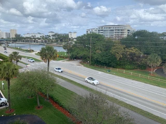 950 Ponce De Leon Road 5010, Boca Raton, FL 33432 — photo 4 of 15