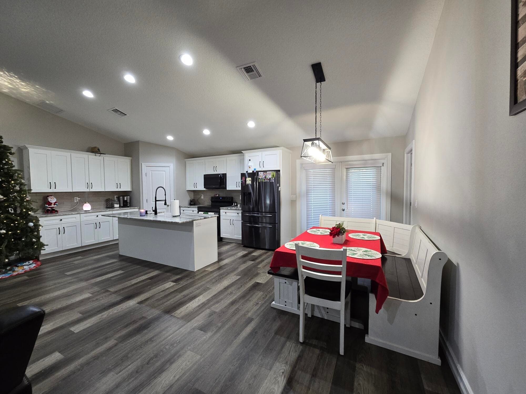 603 NW 11th Avenue, Okeechobee, FL 34972 — photo 15 of 28