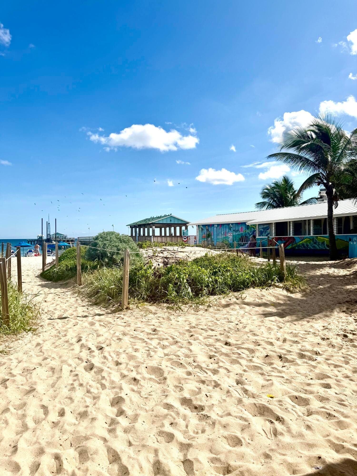 1439 S Ocean Boulevard 303, Lauderdale-By-The-Sea, FL 33062 — photo 31 of 33