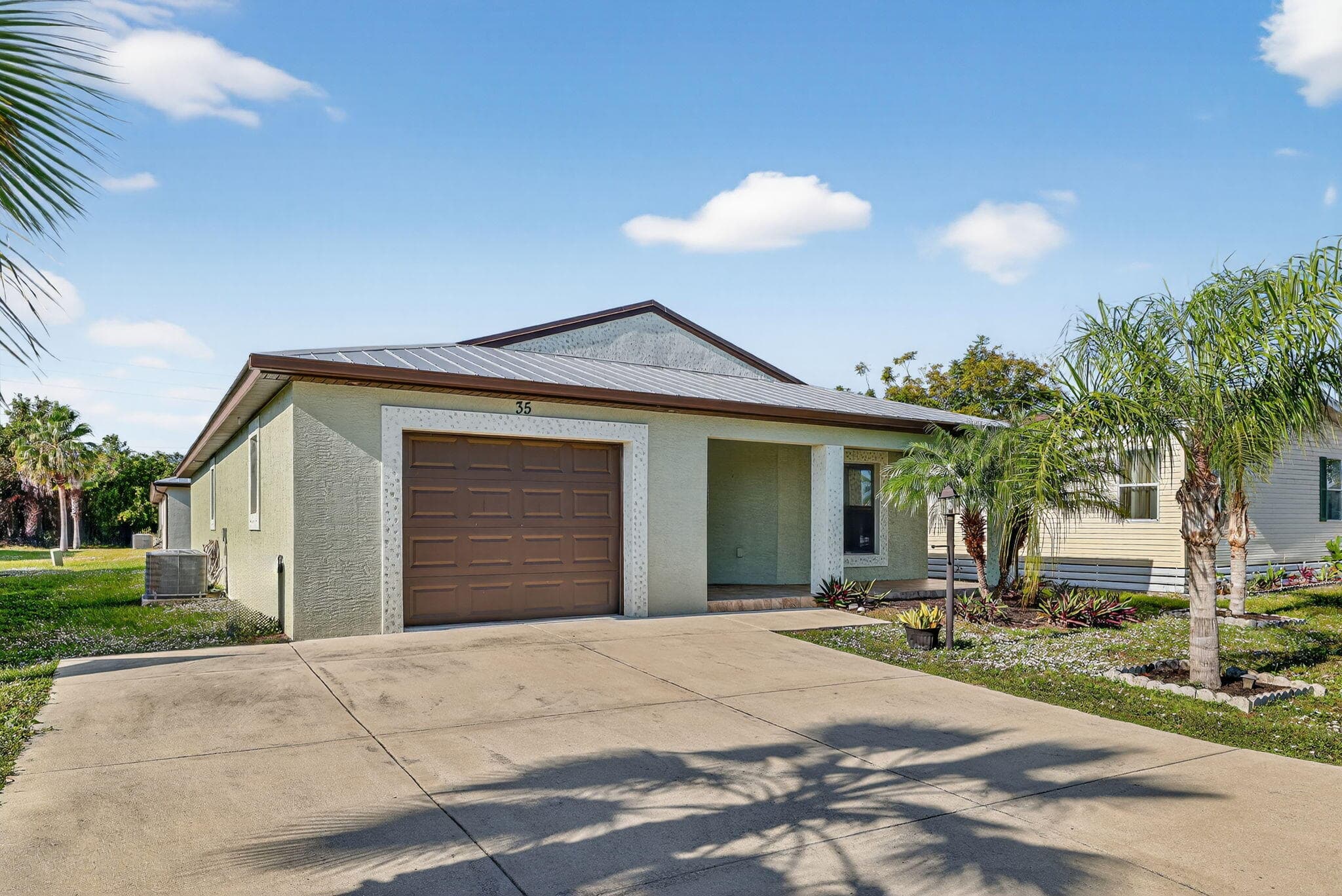 35 S Alhambra Lane, Port St. Lucie, FL 34952 — photo 1 of 36