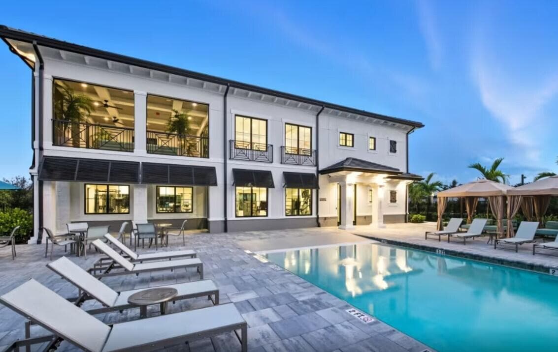 4397 Pinafore Street Hallmark 216, Vero Beach, FL 32967 — photo 25 of 35
