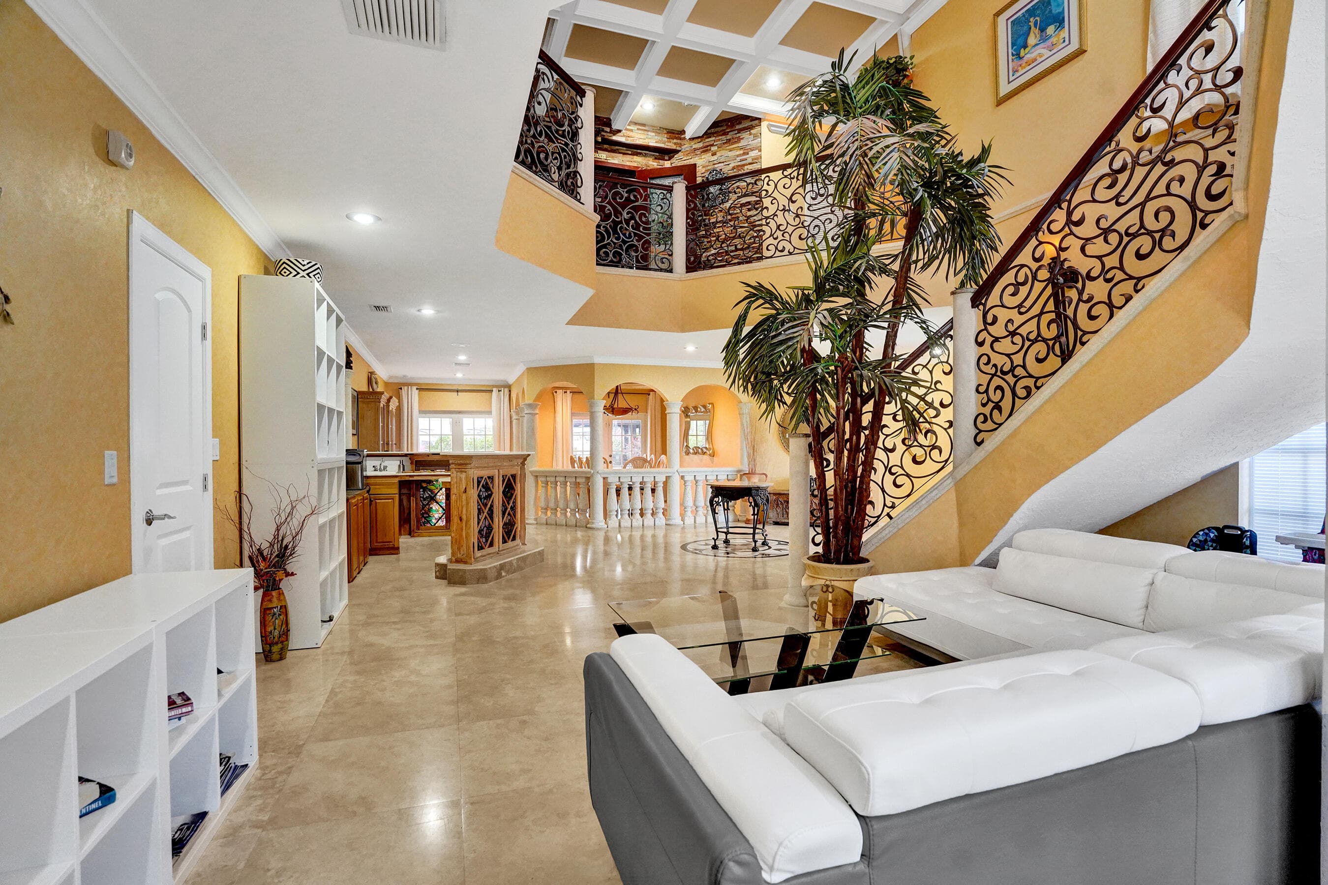 600 Circle Drive, Pompano Beach, FL 33062 — photo 8 of 66
