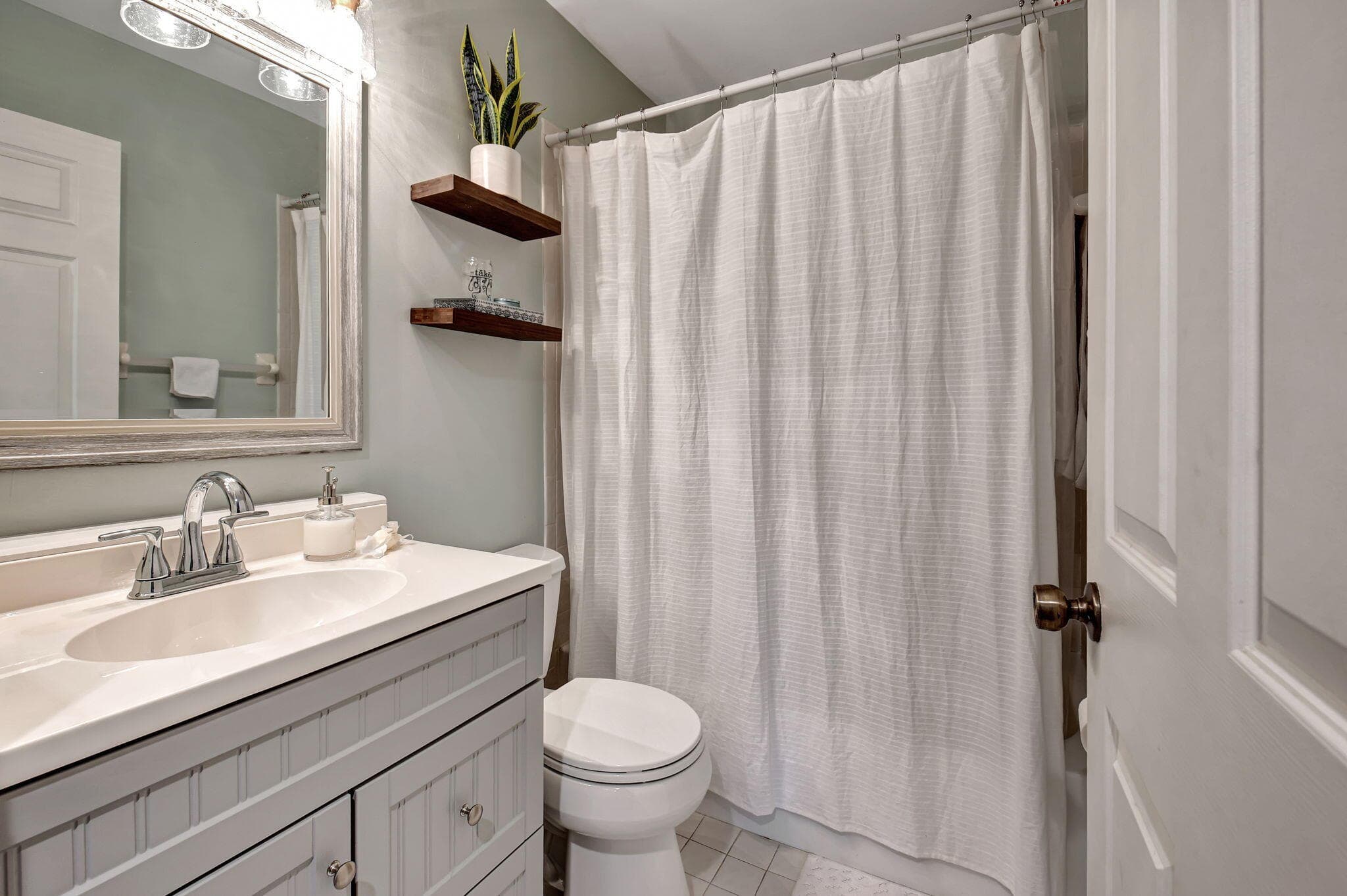 22 Via De Casas Sur 101, Boynton Beach, FL 33426 — photo 18 of 38