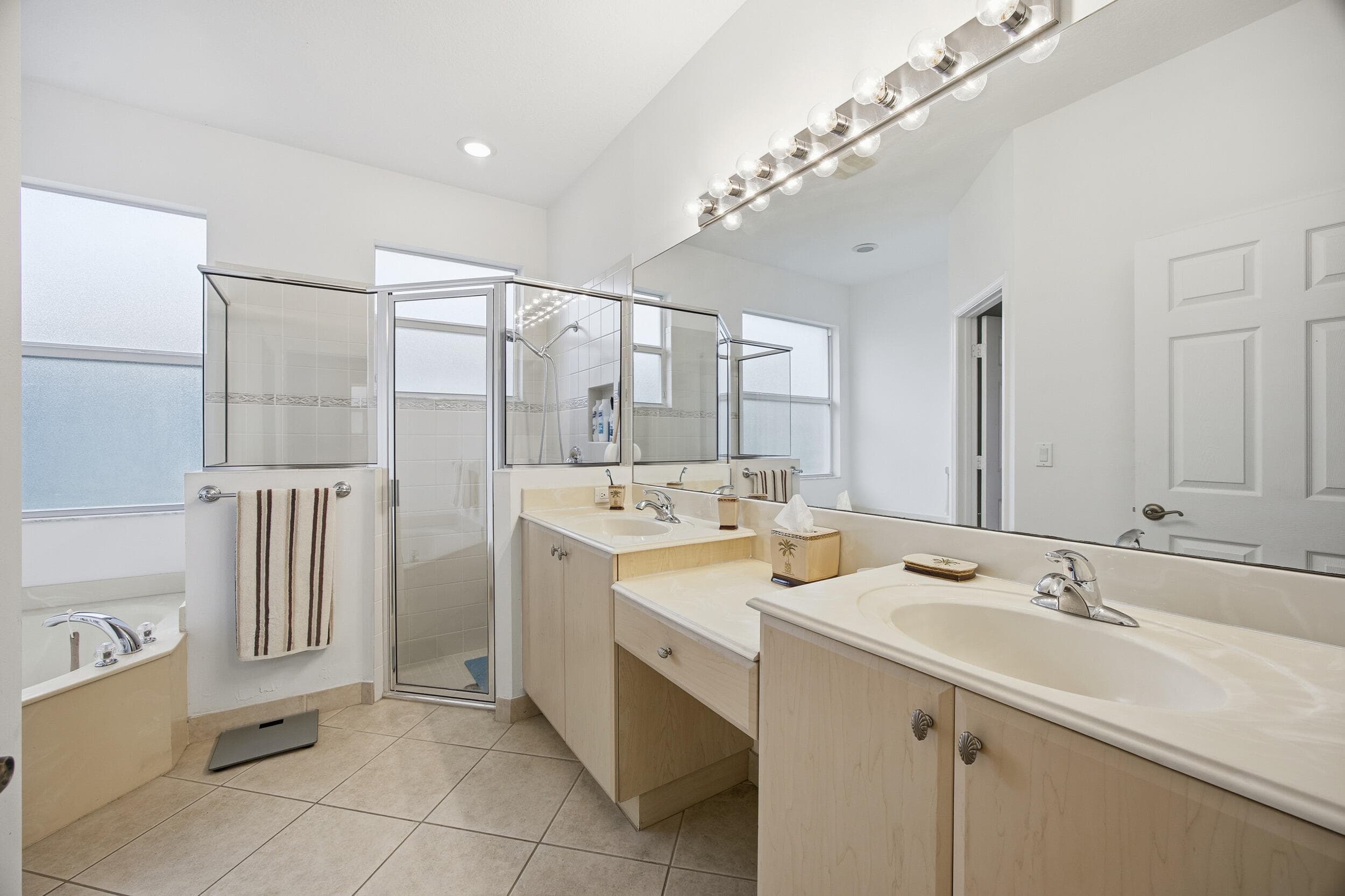 11200 SW Birch Tree Circle, Port St. Lucie, FL 34987 — photo 14 of 37