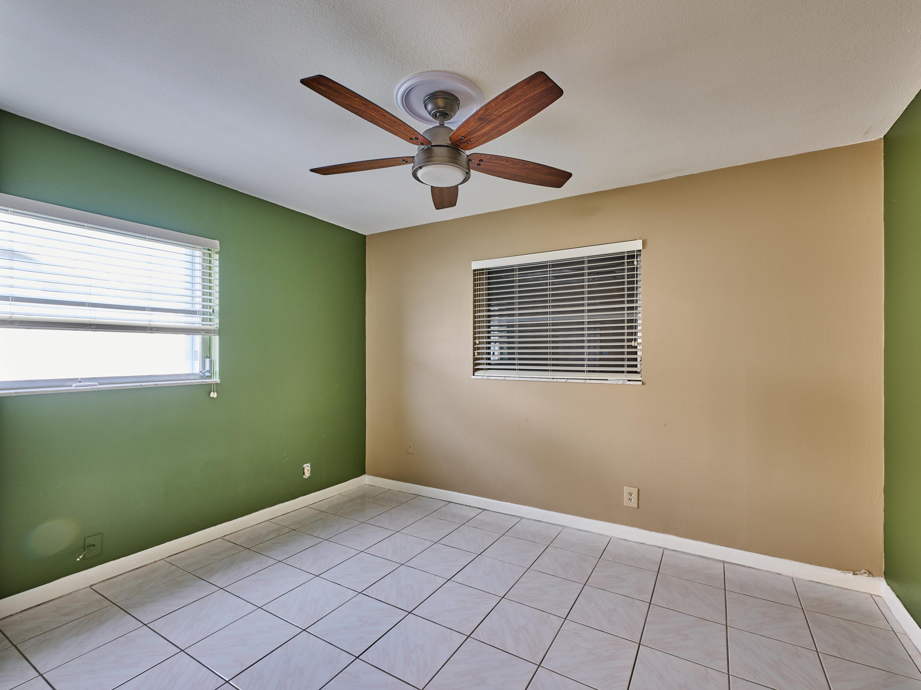1710 SW 22nd Street, Boynton Beach, FL 33426 — photo 34 of 81