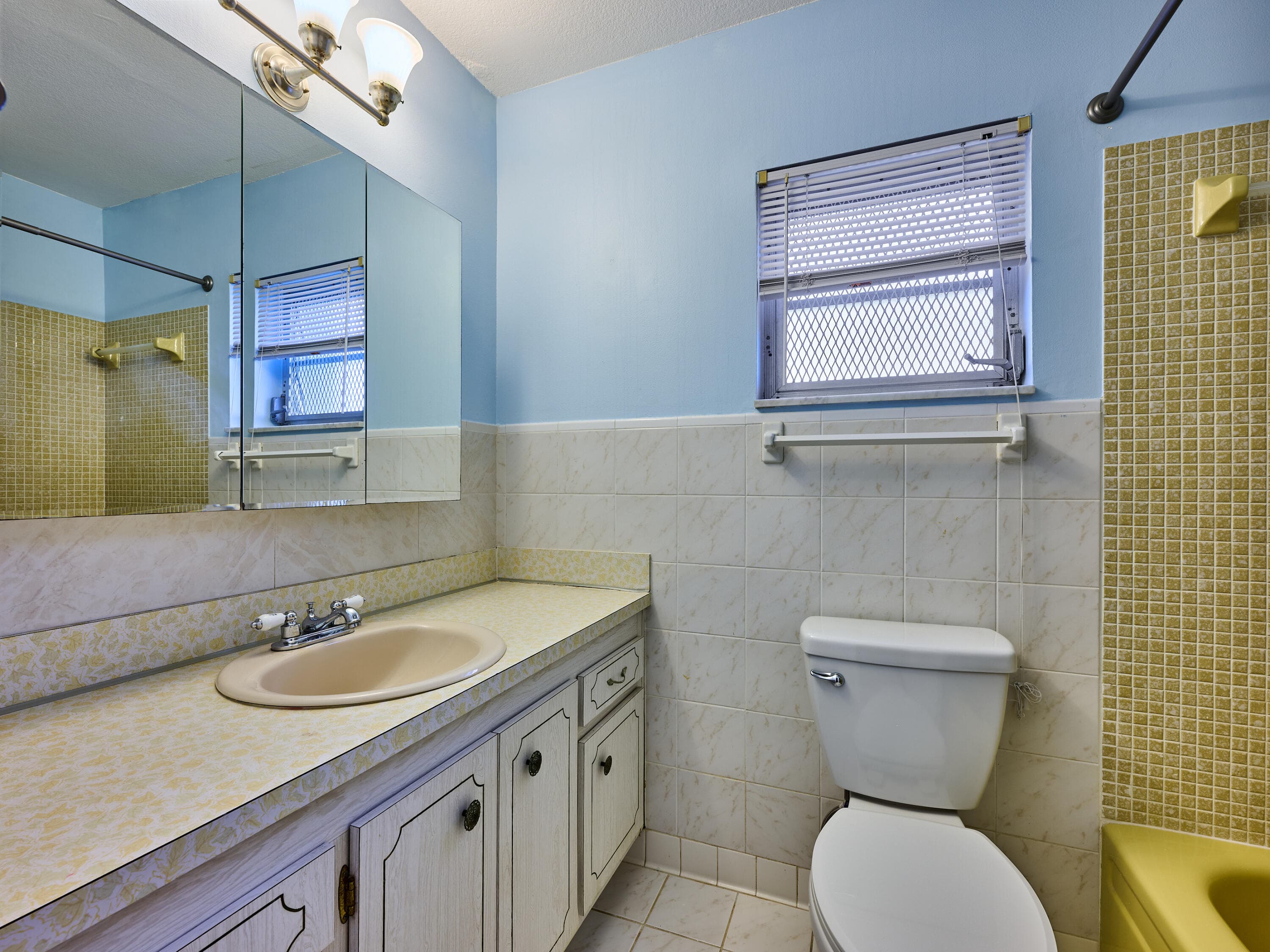 1710 SW 22nd Street, Boynton Beach, FL 33426 — photo 39 of 81