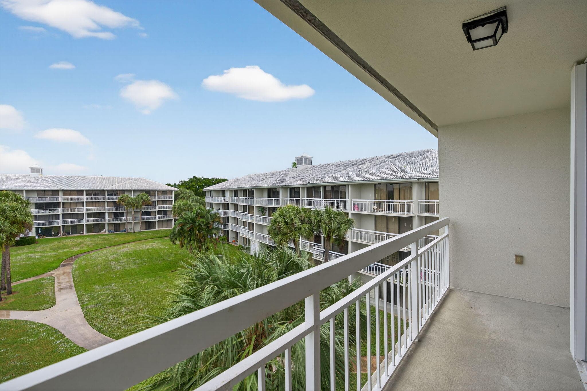 2441 Village Boulevard 405, West Palm Beach, FL 33409 — photo 22 of 24