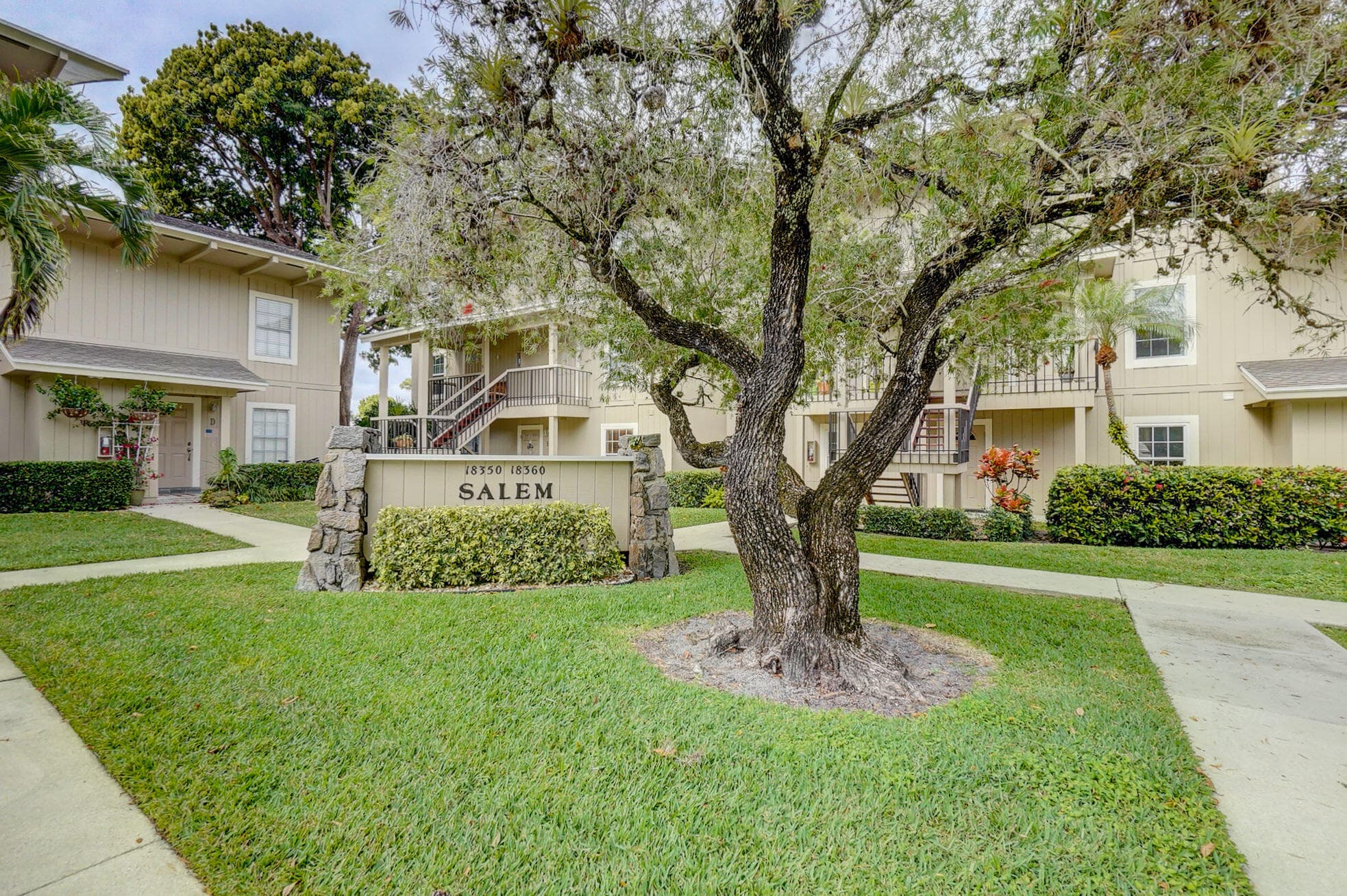 18350 SE Wood Haven Lane J, Jupiter, FL 33469 — photo 5 of 103