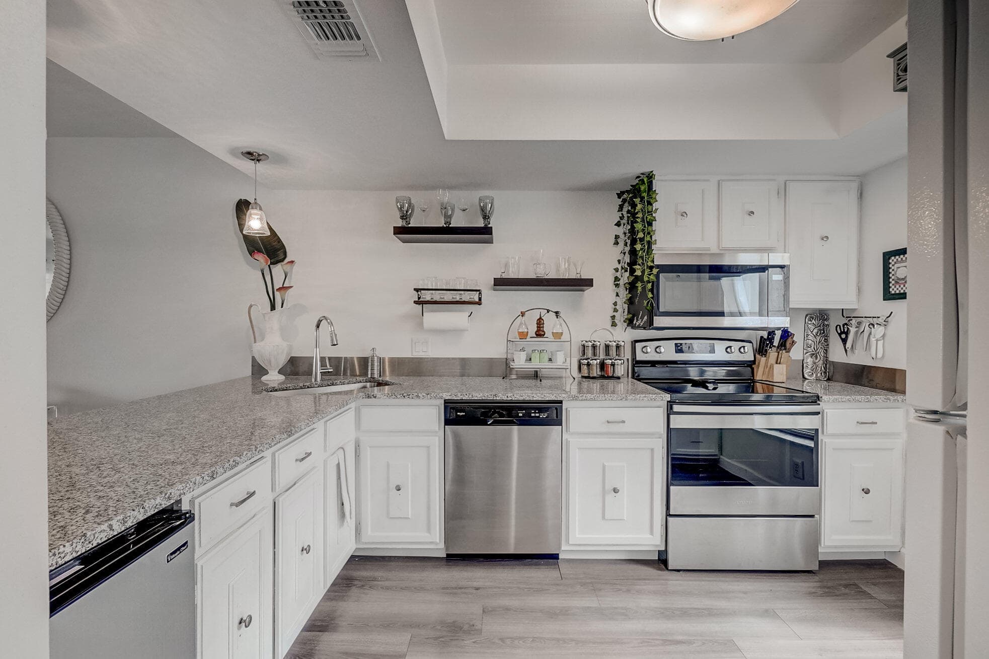 18350 SE Wood Haven Lane J, Jupiter, FL 33469 — photo 10 of 103