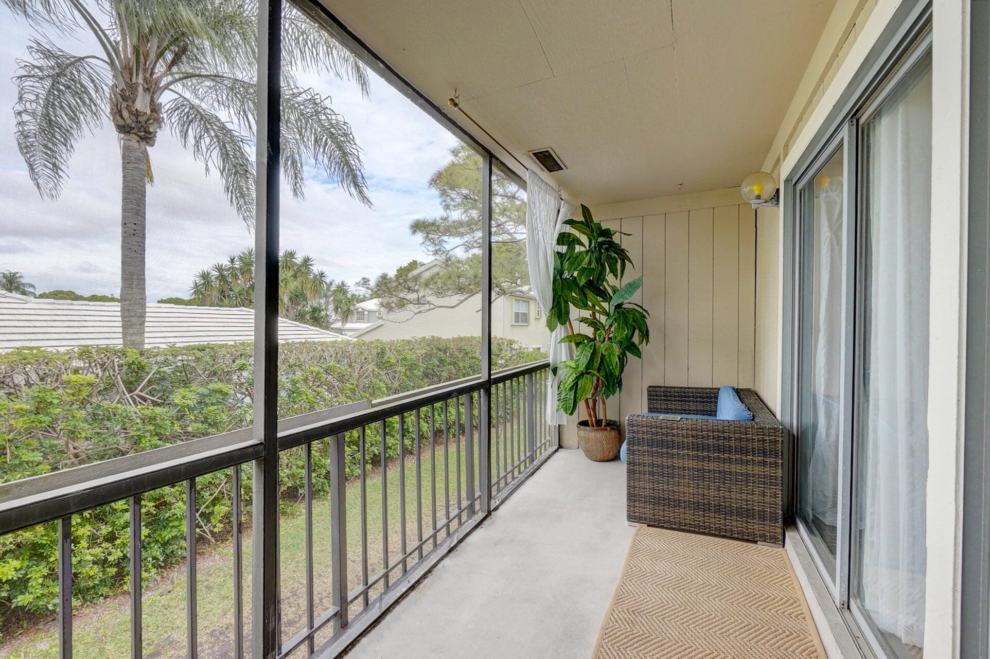18350 SE Wood Haven Lane J, Jupiter, FL 33469 — photo 40 of 103
