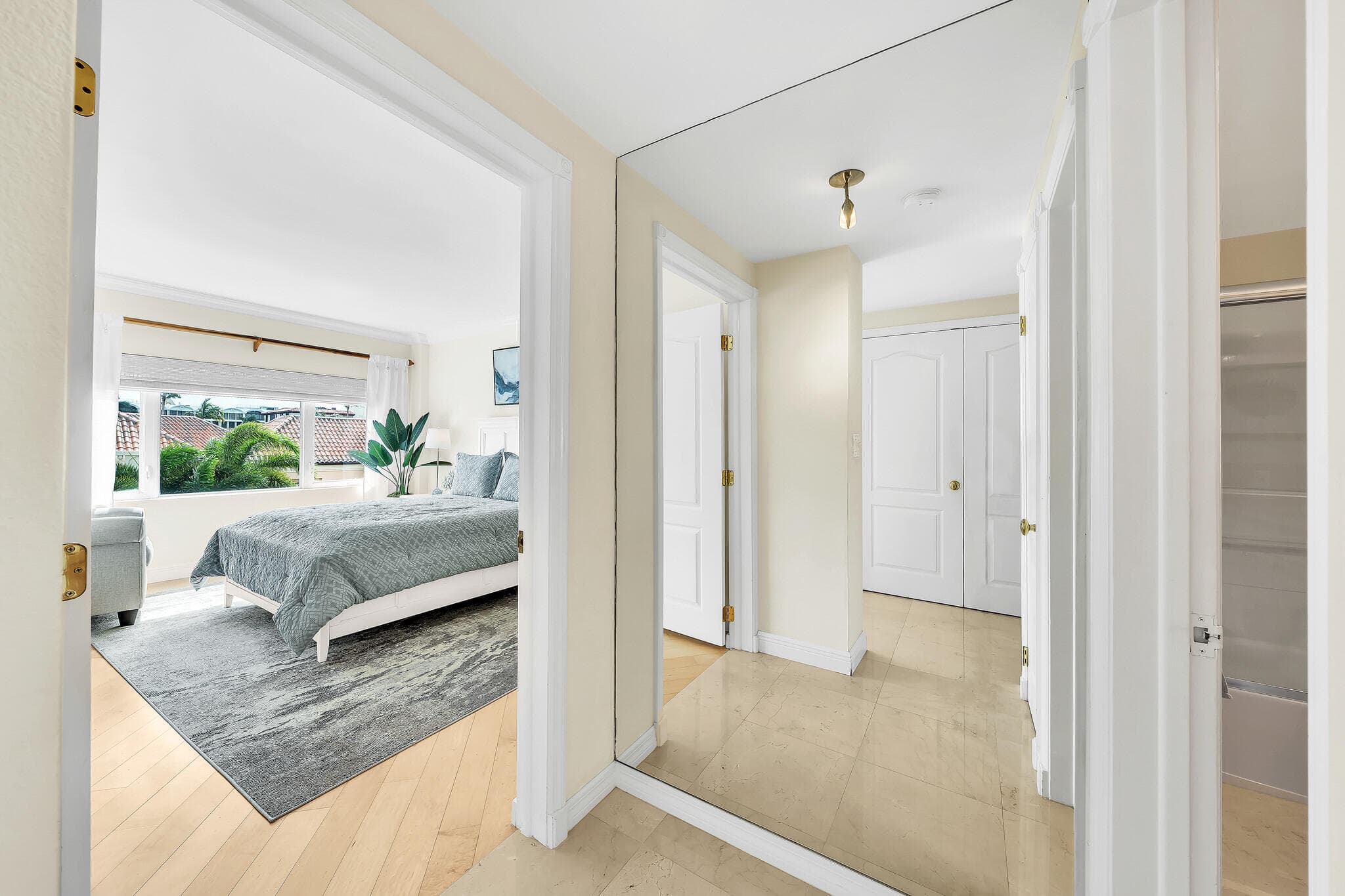 250 N Bradley Place 402, Palm Beach, FL 33480 — photo 26 of 38