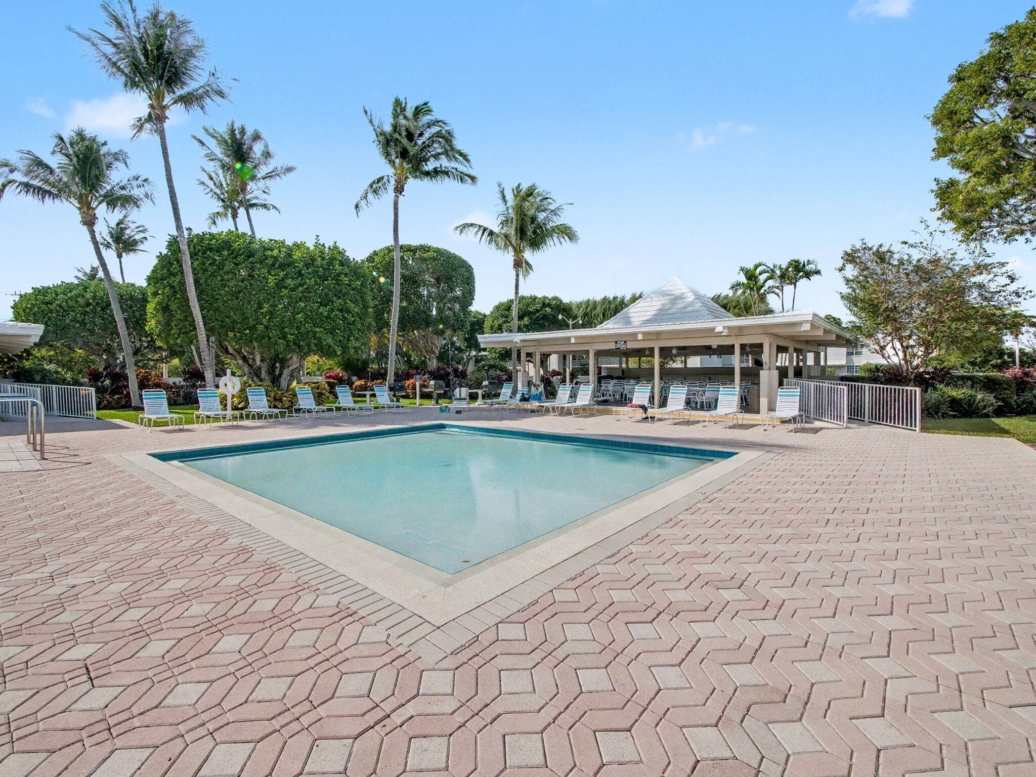 1205 Sandy Lane 246, Singer Island, FL 33404 — photo 22 of 30