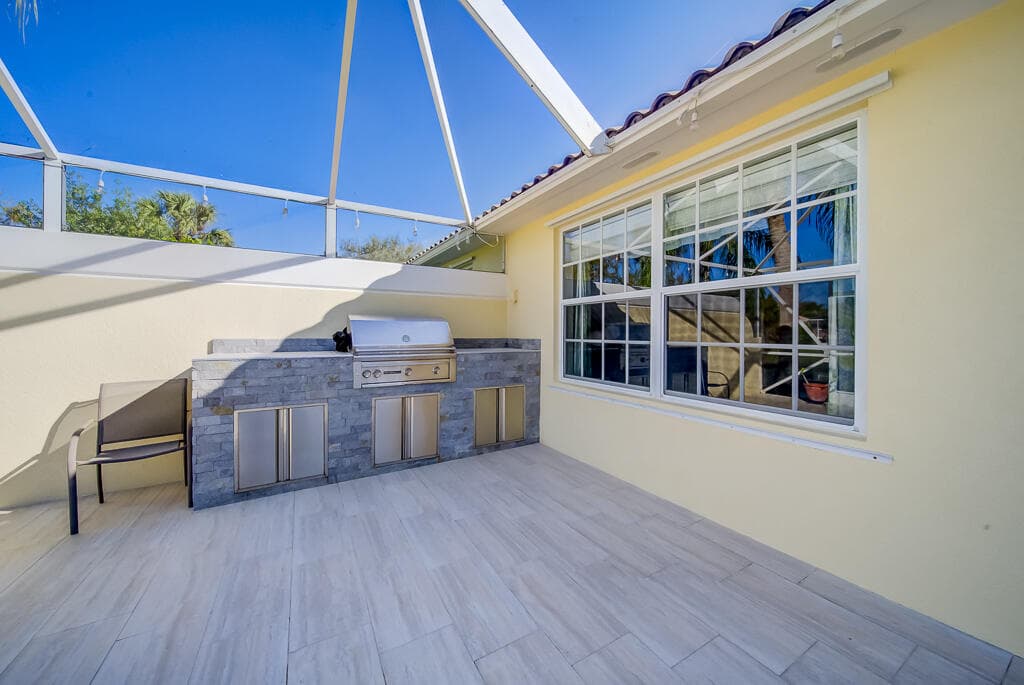 8199 Saint Johns Court, Wellington, FL 33414 — photo 25 of 46
