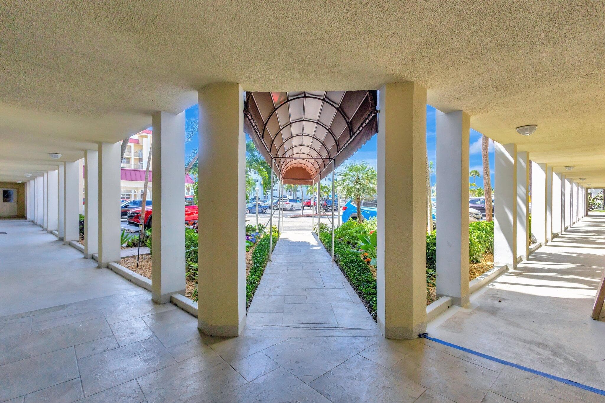 105 Paradise Harbour Boulevard 307, North Palm Beach, FL 33408 — photo 16 of 29