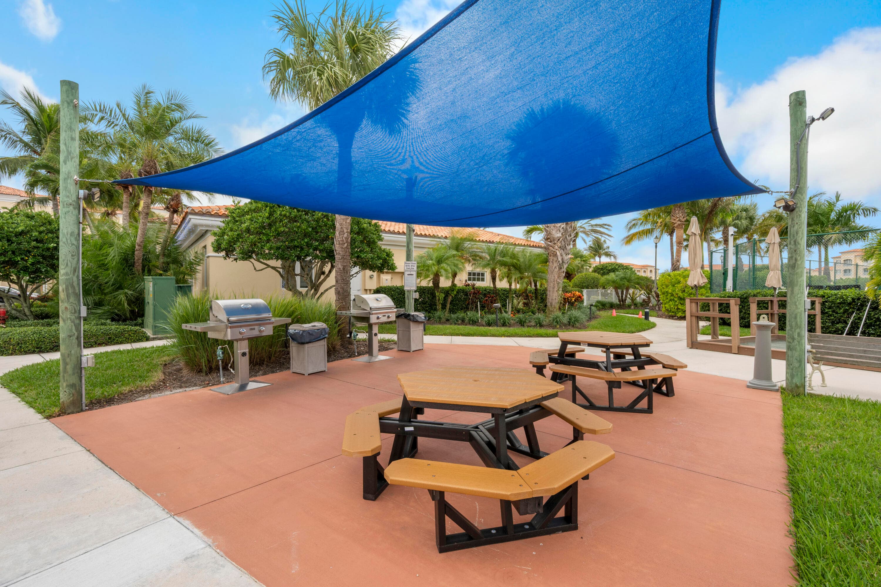 8 Harbour Isle Drive E Ph5, Fort Pierce, FL 34949 — photo 33 of 43