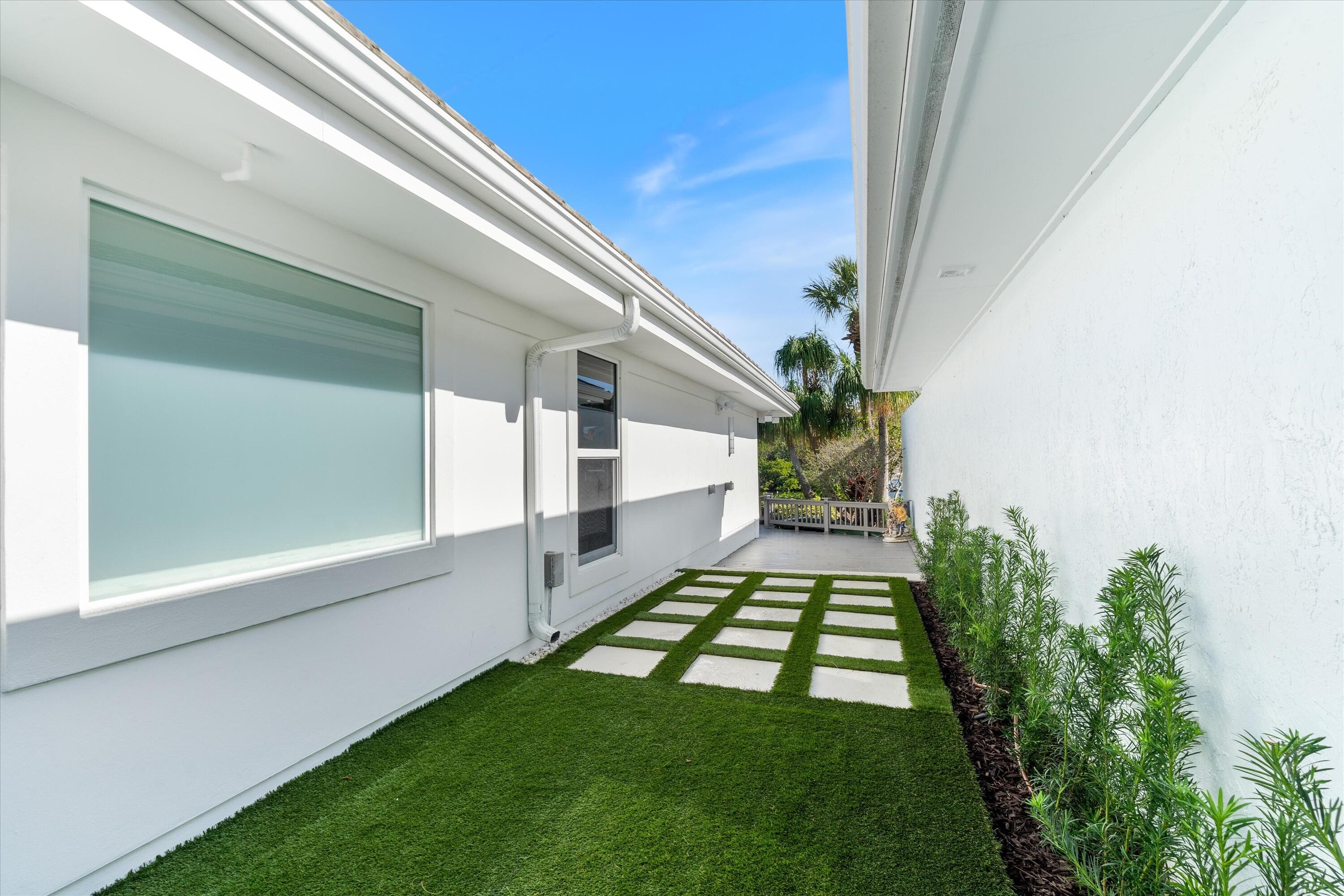 17036 Bay Street, Jupiter, FL 33477 — photo 46 of 69
